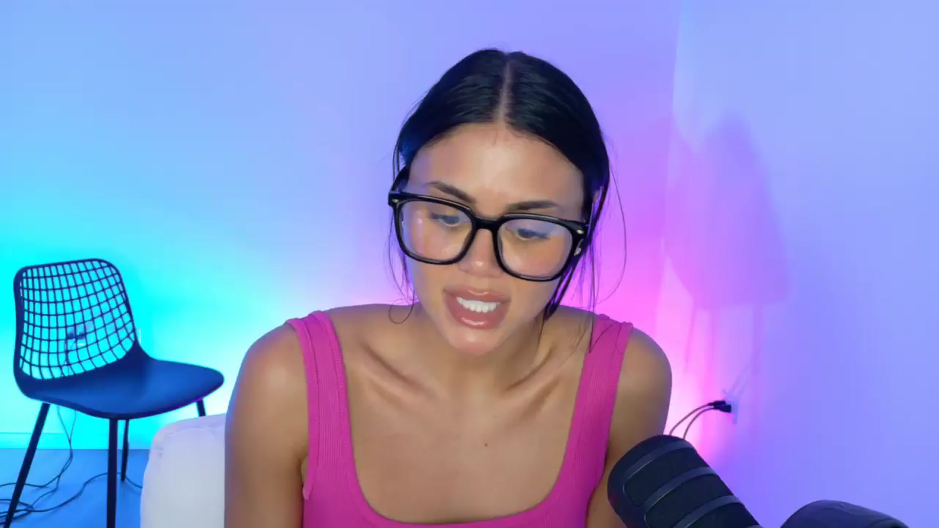 Gallery image thumbnail from alexzamora's myfreecams stream on, 04/01/2025, 02:43 image 1 of 20