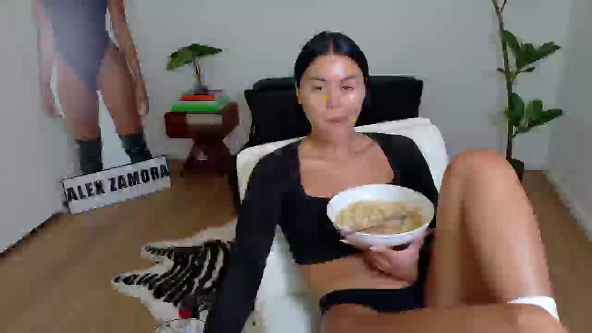 Gallery image thumbnail from alexzamora's myfreecams stream on, 04/27/2025, 05:38 image 19 of 20