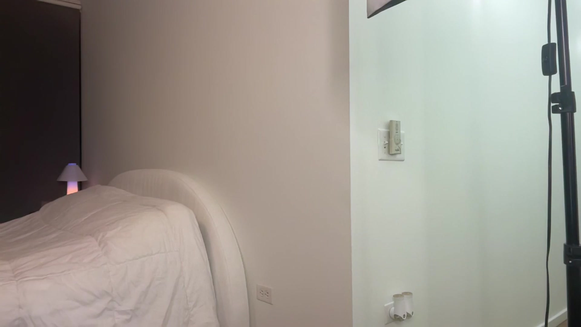 Gallery image thumbnail from alexzamora's myfreecams stream on, 01/29/2026, 04:52 image 10 of 20
