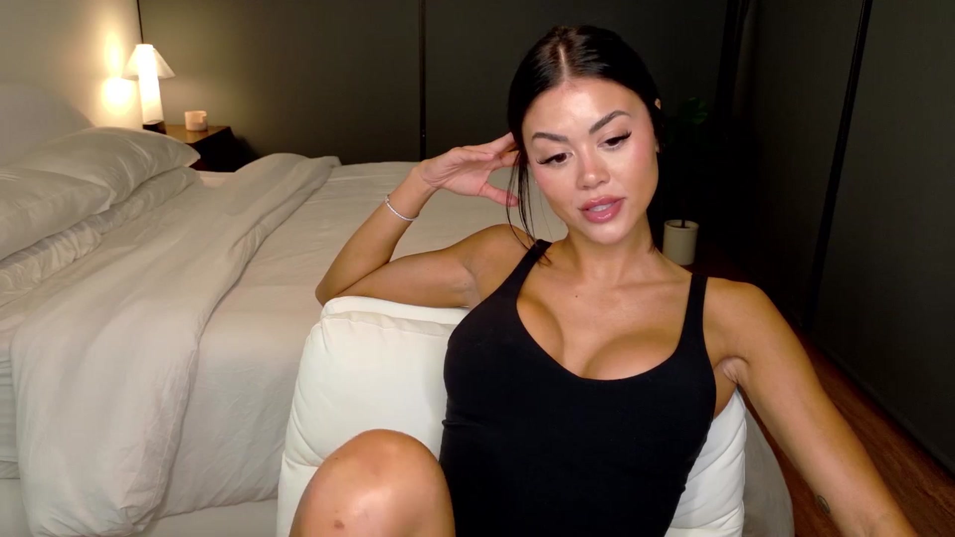 Gallery image thumbnail from alexzamora's myfreecams stream on, 02/25/2026, 06:24 image 15 of 20