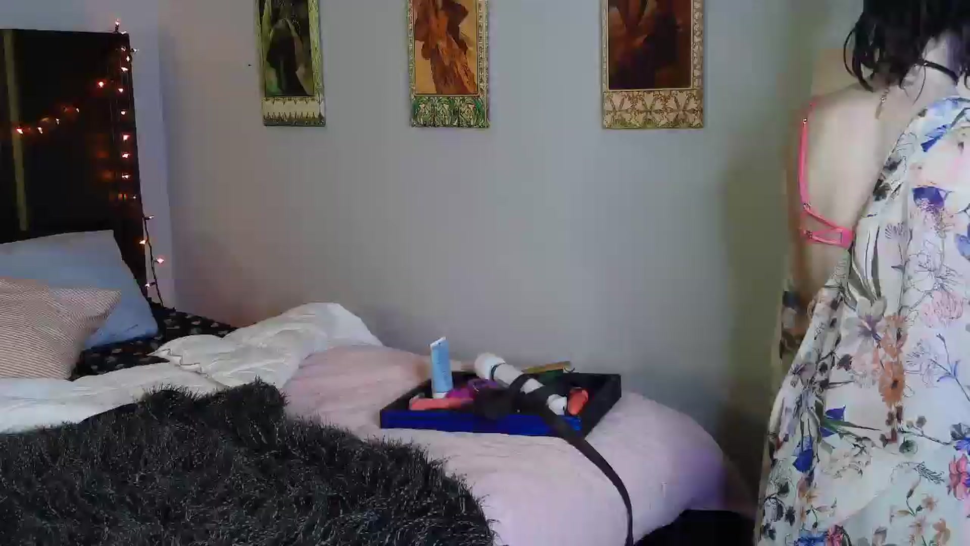 Gallery image thumbnail from alibotica's myfreecams stream on, 04/04/2025, 09:22 image 1 of 20