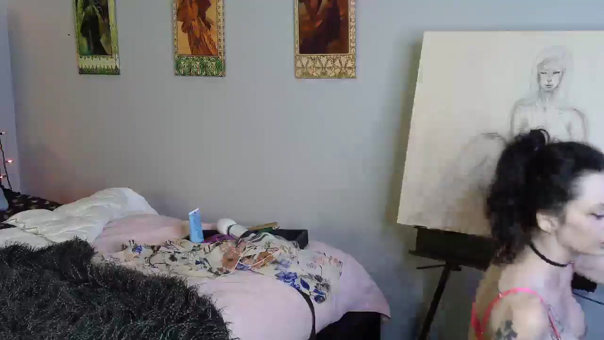 Gallery image thumbnail from alibotica's myfreecams stream on, 04/04/2025, 09:22 image 18 of 20