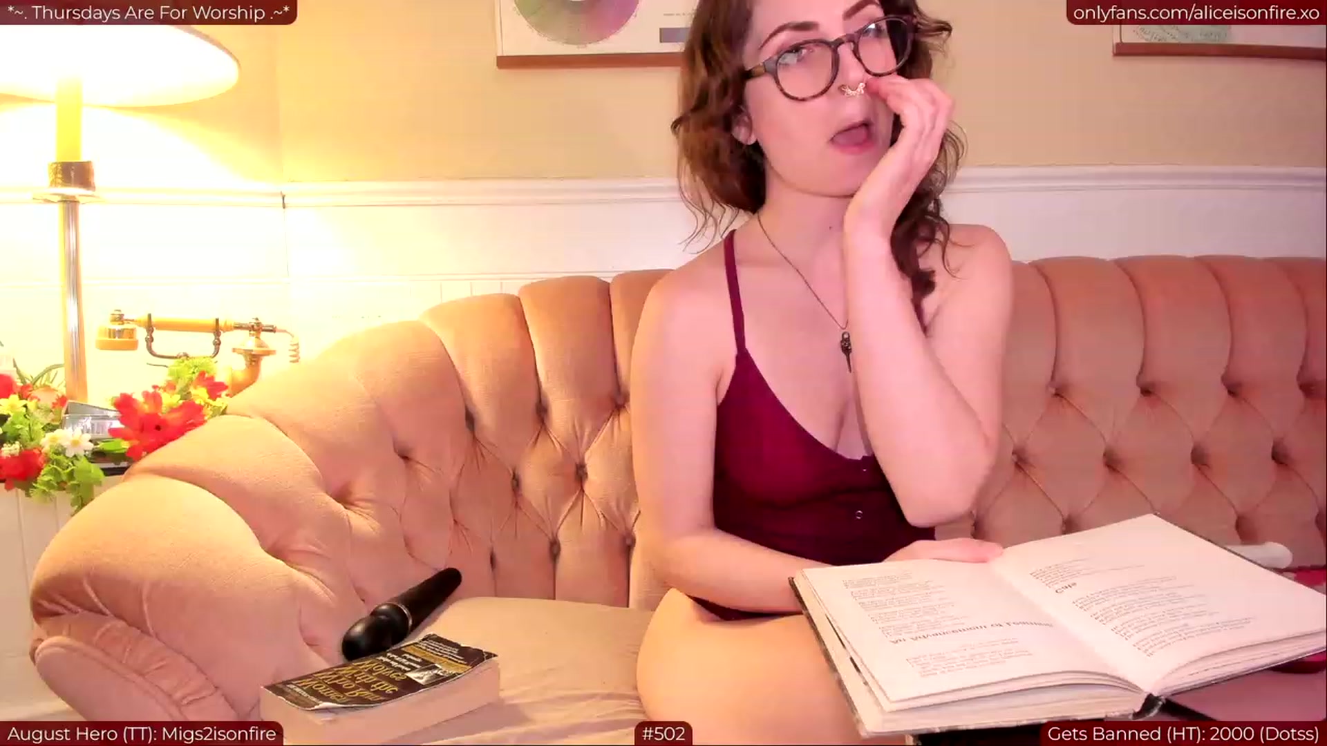 Gallery image thumbnail from aliceGPT's myfreecams stream on, 08/18/2023, 08:12 image 5 of 20