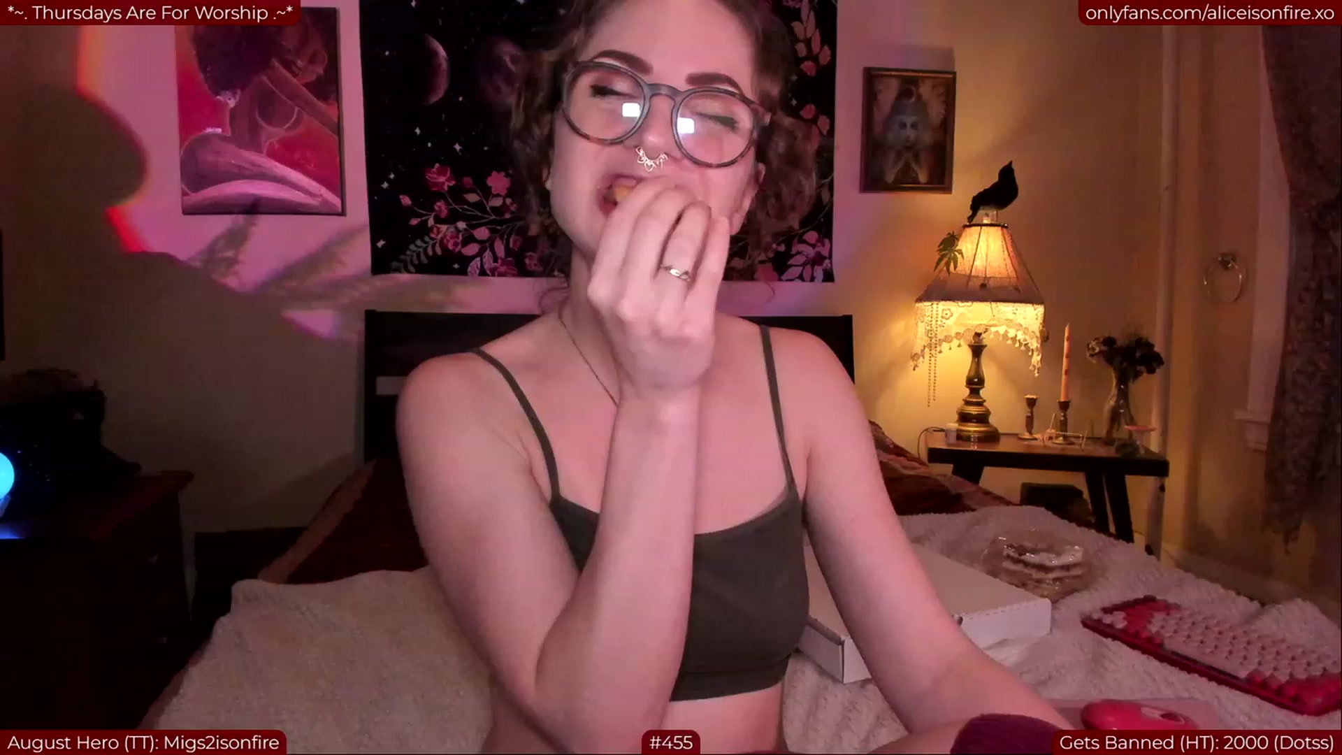Gallery image thumbnail from aliceGPT's myfreecams stream on, 08/19/2023, 05:41 image 13 of 20