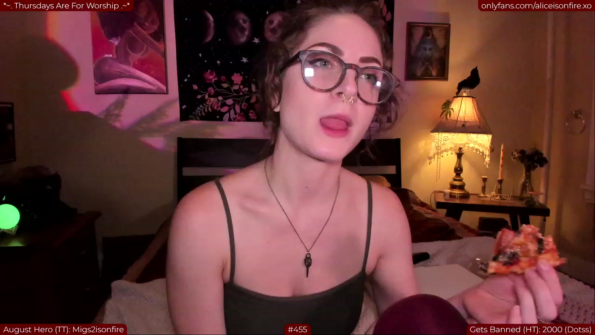Gallery image thumbnail from aliceGPT's myfreecams stream on, 08/19/2023, 05:41 image 14 of 20