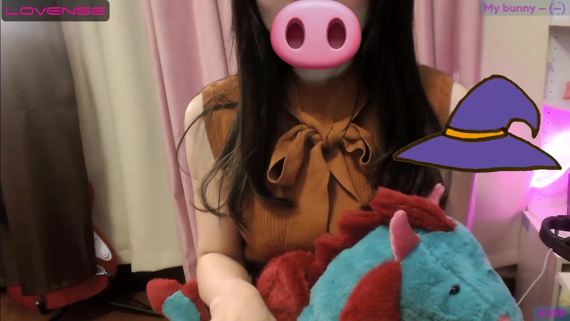 Gallery image thumbnail from alice______'s myfreecams stream on, 06/04/2023, 04:41 image 2 of 20