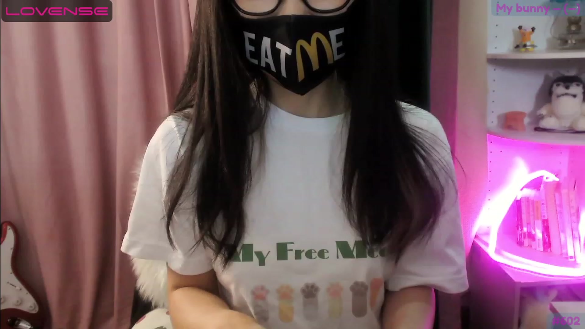 Gallery image thumbnail from alice______'s myfreecams stream on, 06/11/2023, 04:22 image 19 of 20