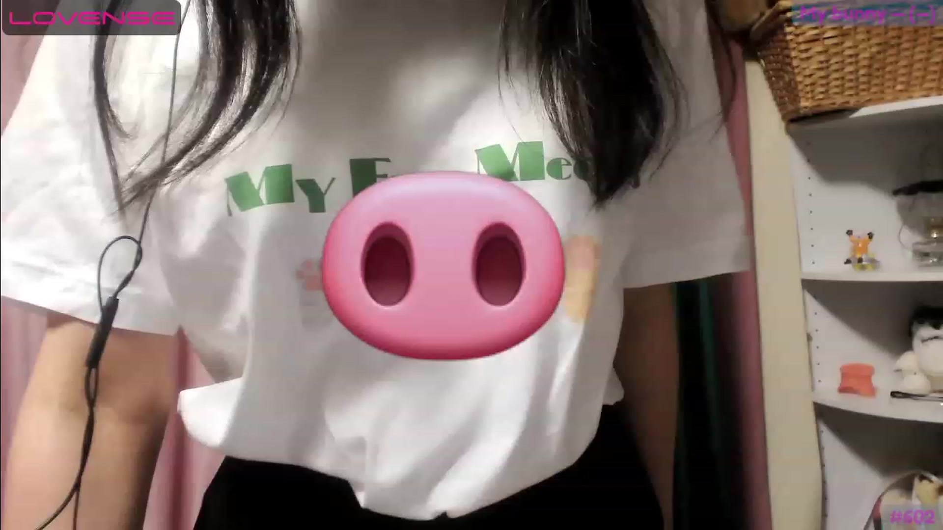 Gallery image thumbnail from alice______'s myfreecams stream on, 06/11/2023, 04:22 image 16 of 20