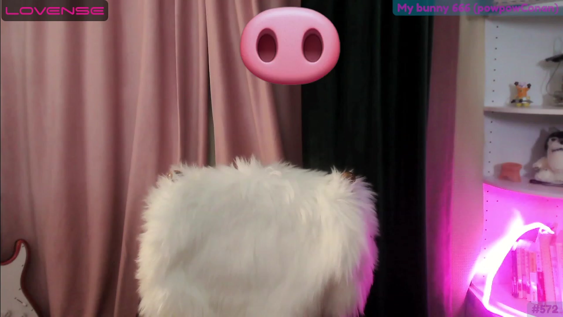 Gallery image thumbnail from alice______'s myfreecams stream on, 06/11/2023, 05:44 image 14 of 20