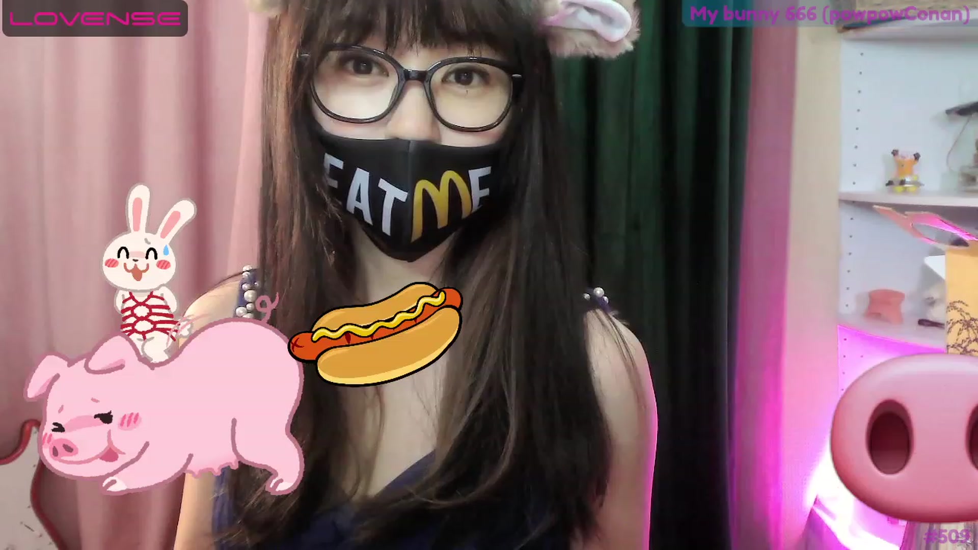 Gallery image thumbnail from alice______'s myfreecams stream on, 06/11/2023, 06:42 image 11 of 20