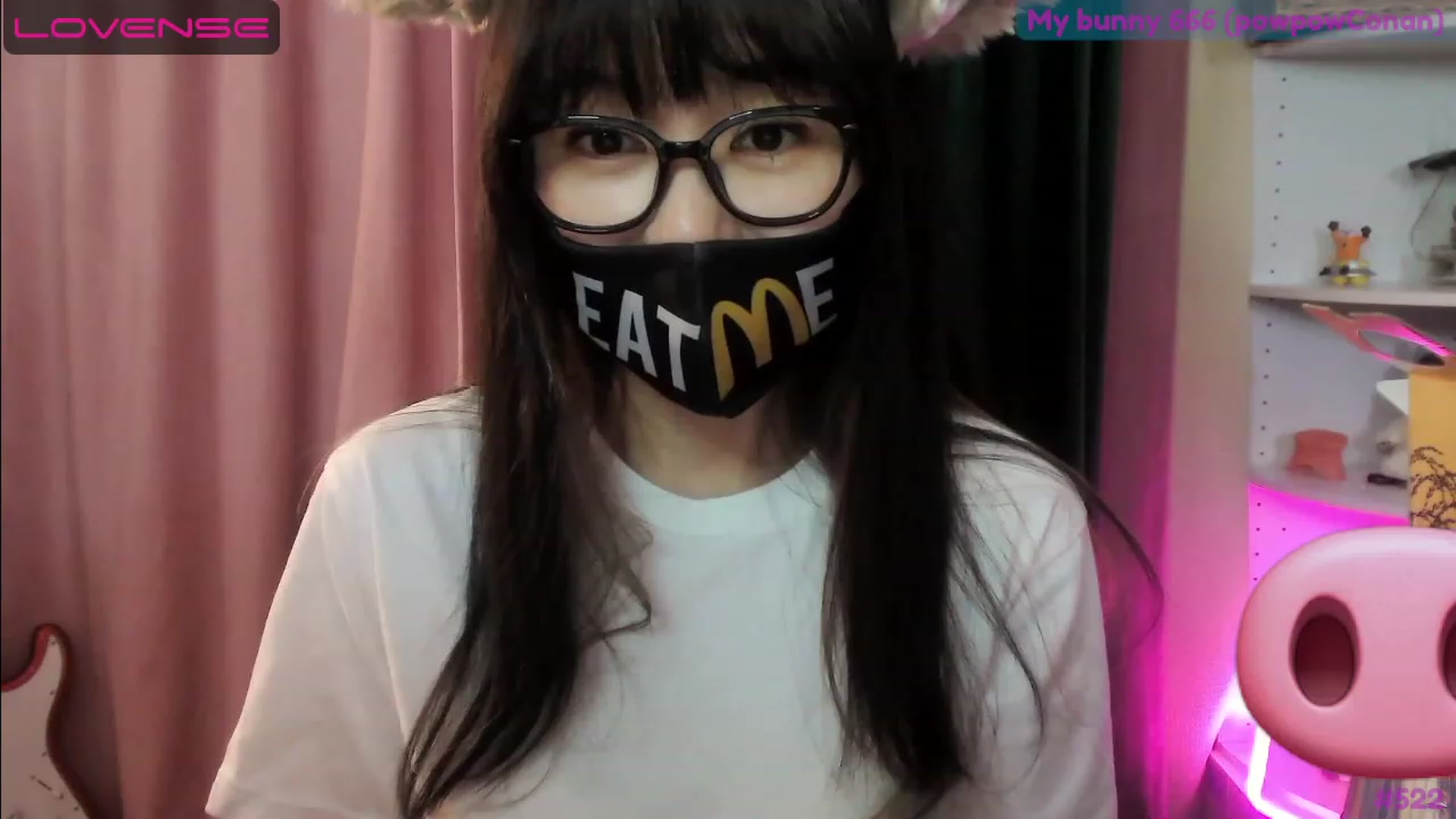 Gallery image thumbnail from alice______'s myfreecams stream on, 06/11/2023, 06:42 image 4 of 20