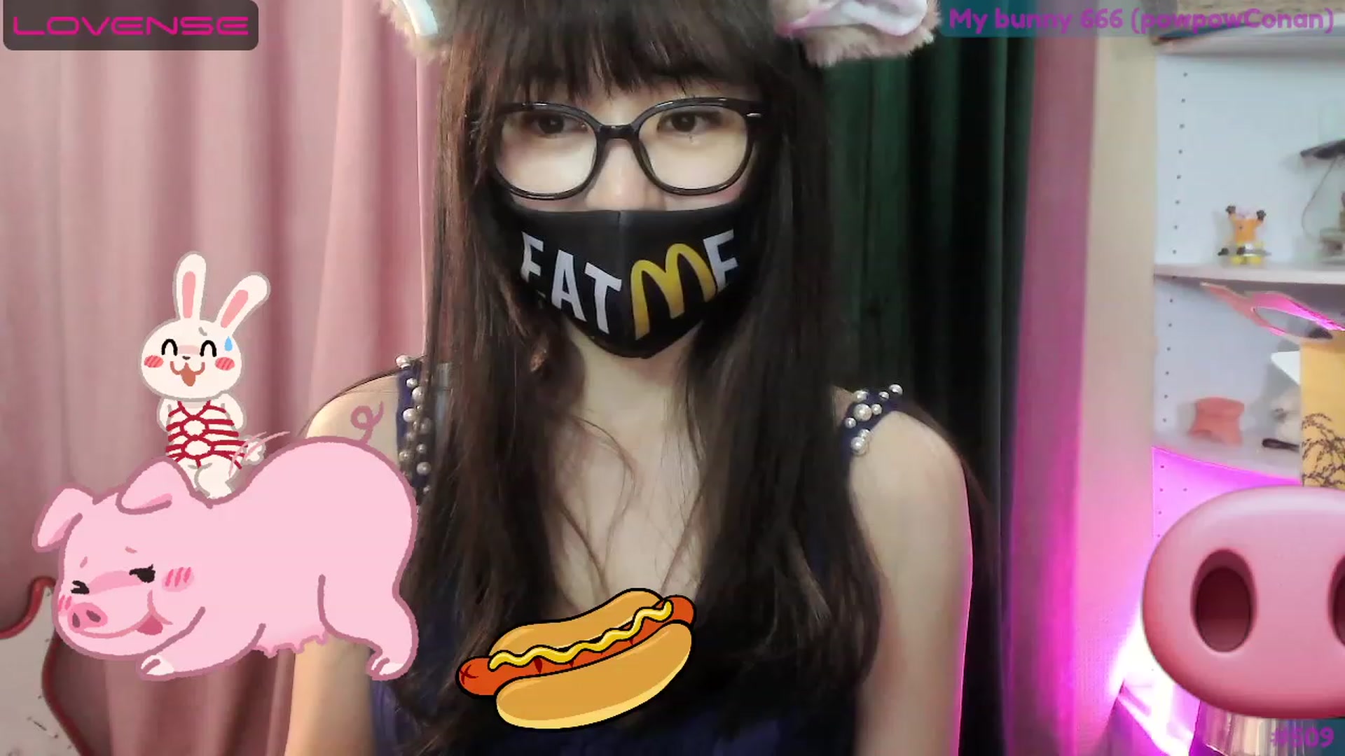 Gallery image thumbnail from alice______'s myfreecams stream on, 06/11/2023, 06:42 image 13 of 20