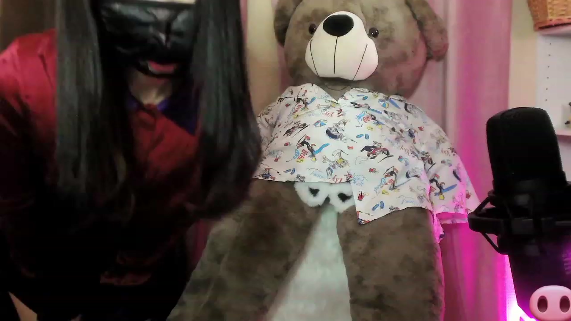 Gallery image thumbnail from alice______'s myfreecams stream on, 06/18/2023, 06:01 image 9 of 20