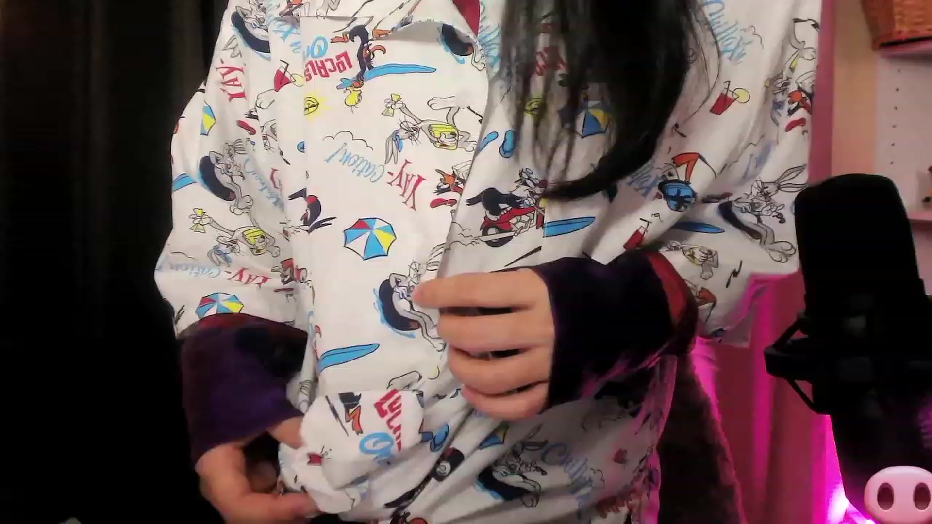Gallery image thumbnail from alice______'s myfreecams stream on, 06/18/2023, 06:01 image 4 of 20