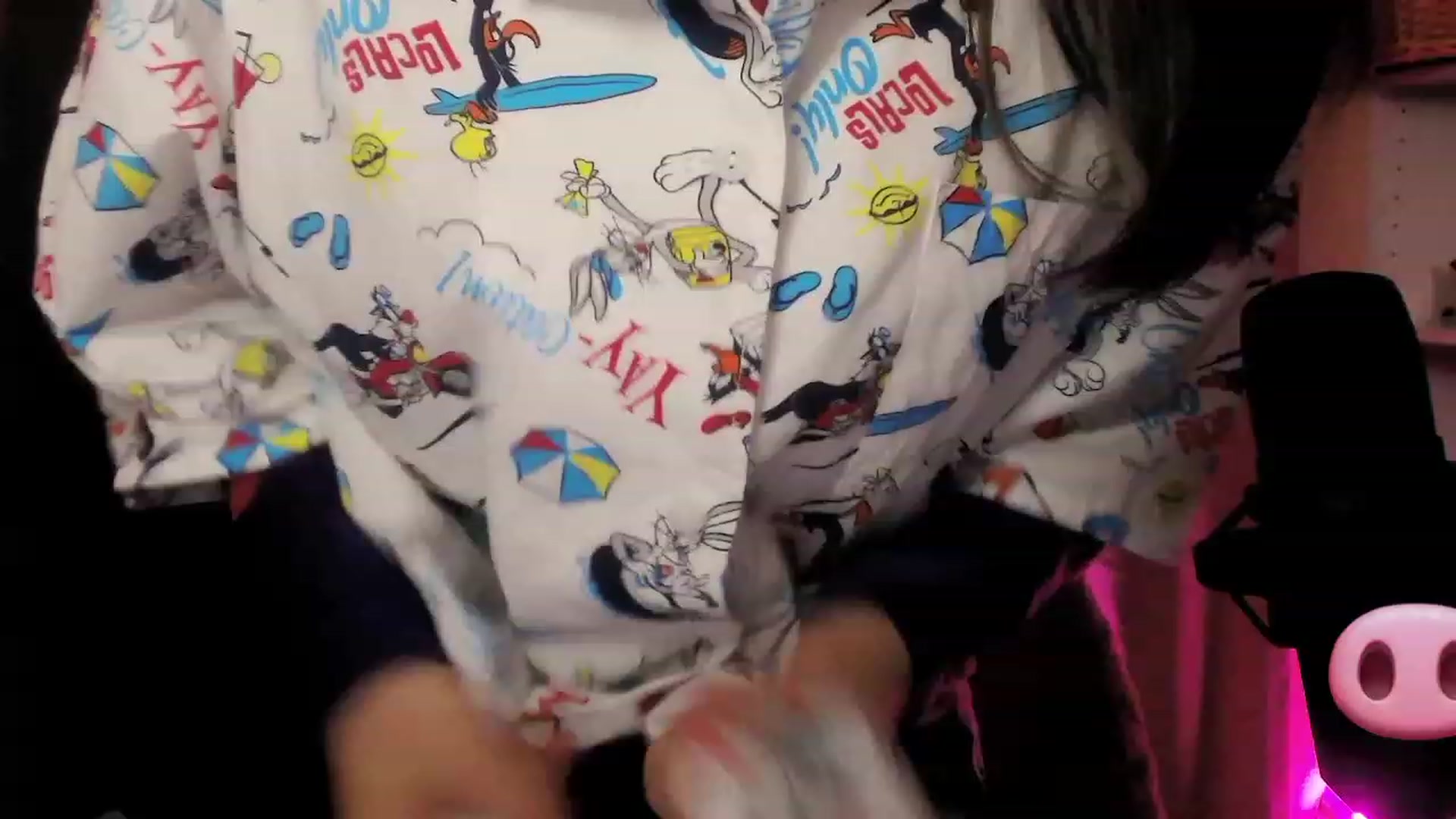 Gallery image thumbnail from alice______'s myfreecams stream on, 06/18/2023, 06:01 image 2 of 20