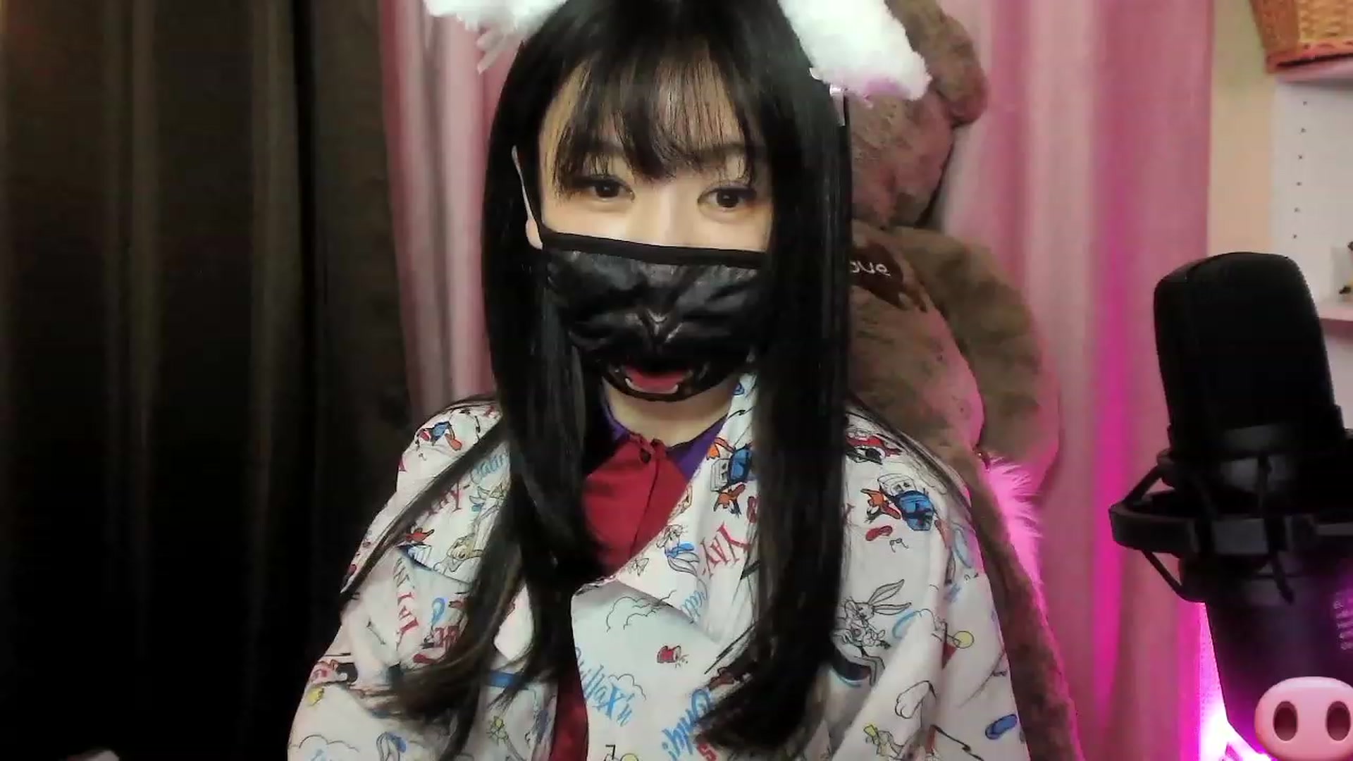 Gallery image thumbnail from alice______'s myfreecams stream on, 06/18/2023, 06:01 image 6 of 20