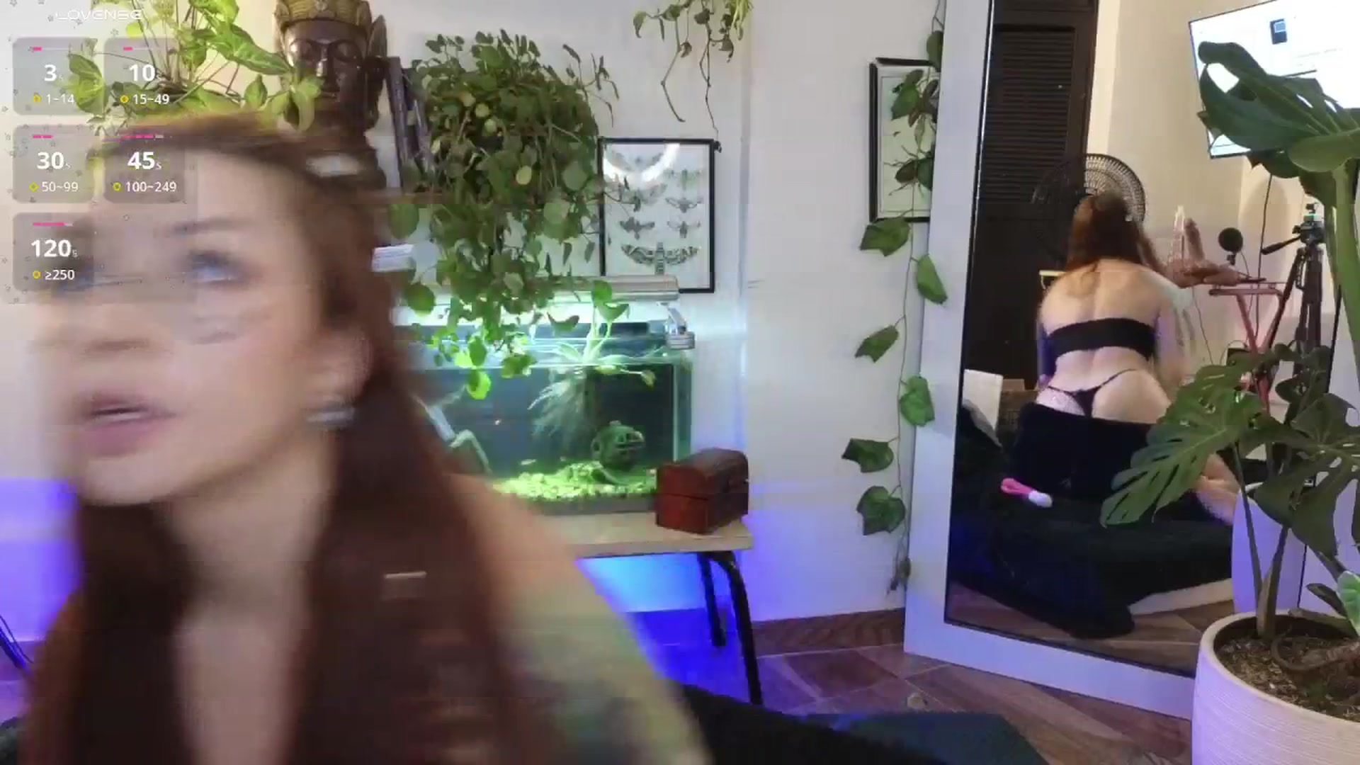 Gallery image thumbnail from alice_xxx_'s myfreecams stream on, 10/14/2025, 03:55 image 2 of 20