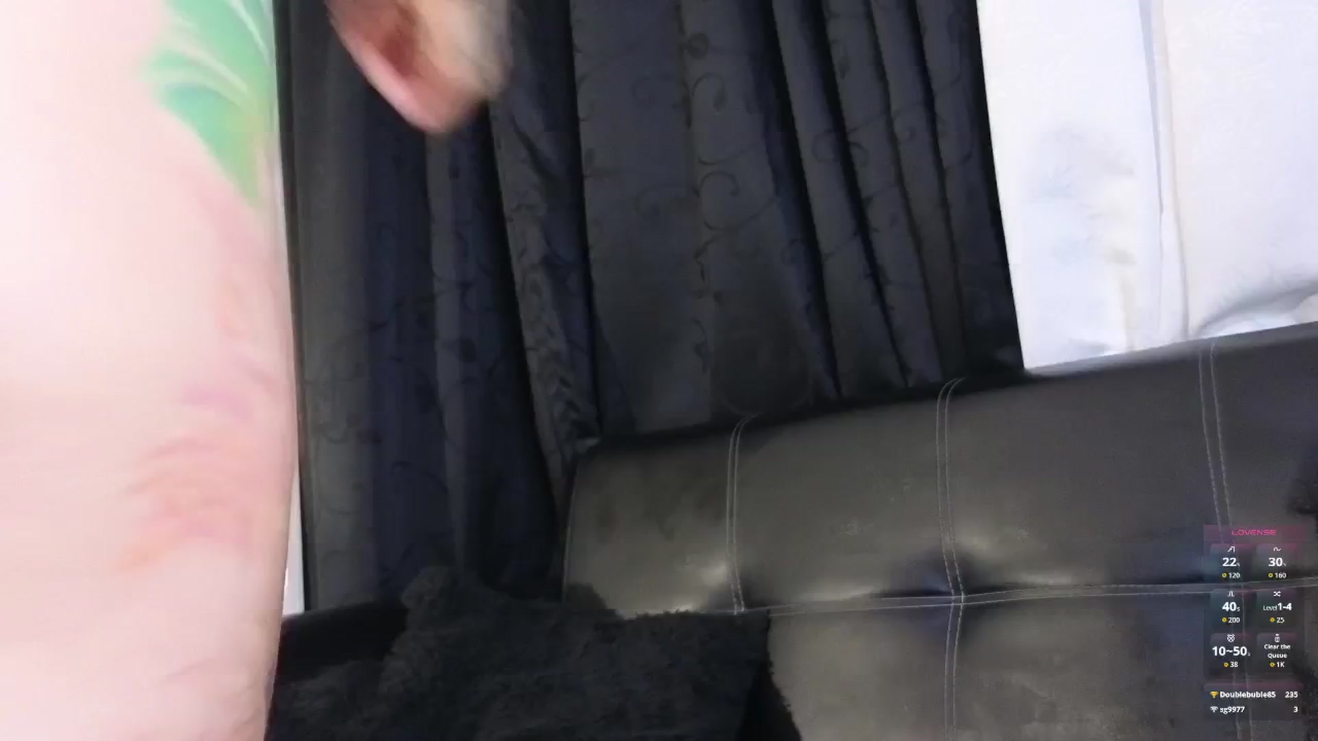 Gallery image thumbnail from alice_xxx_'s myfreecams stream on, 12/27/2025, 02:46 image 2 of 20