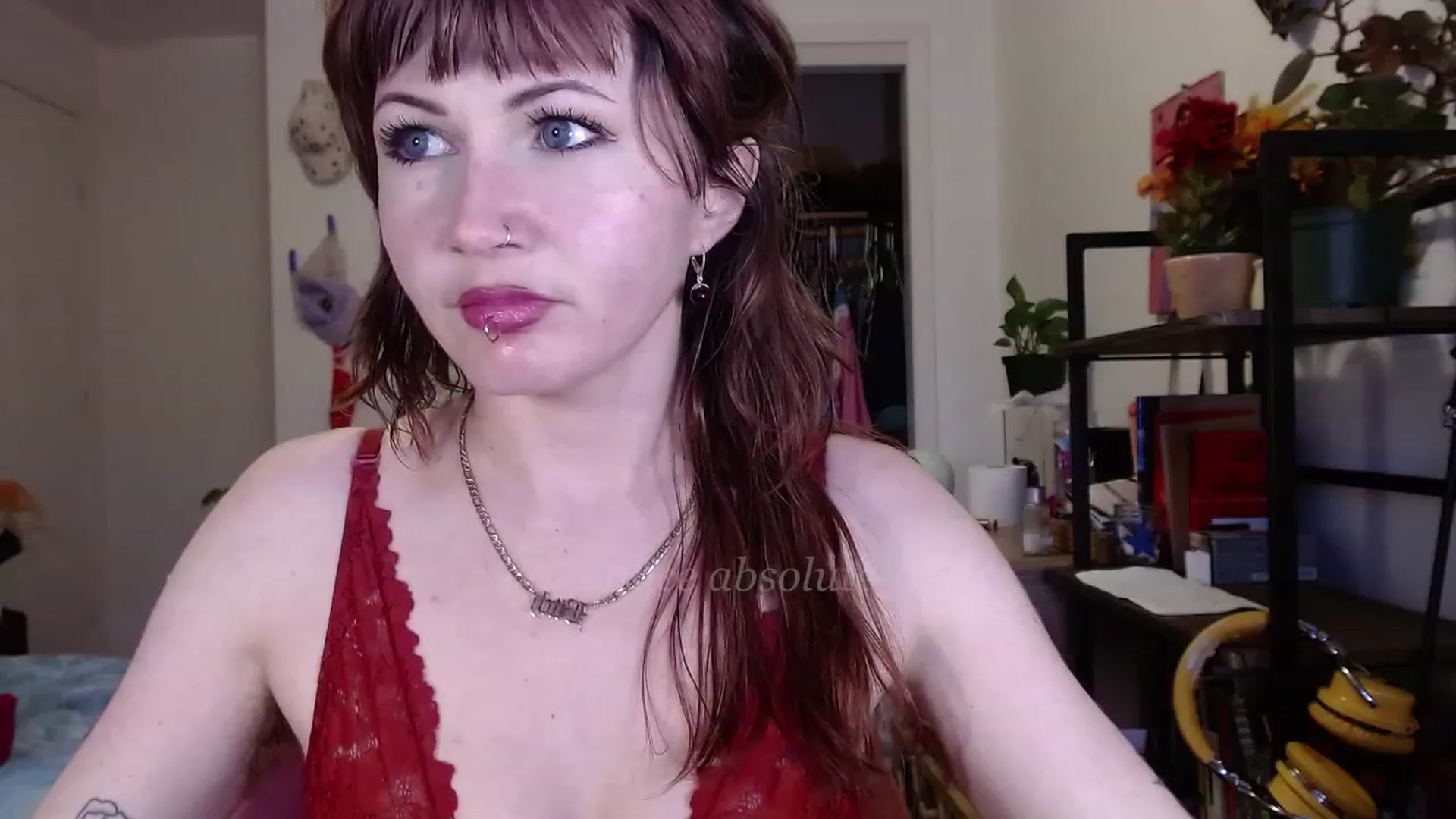 Gallery image thumbnail from aliceabs0lute's myfreecams stream on, 12/30/2022, 24:04 image 15 of 20