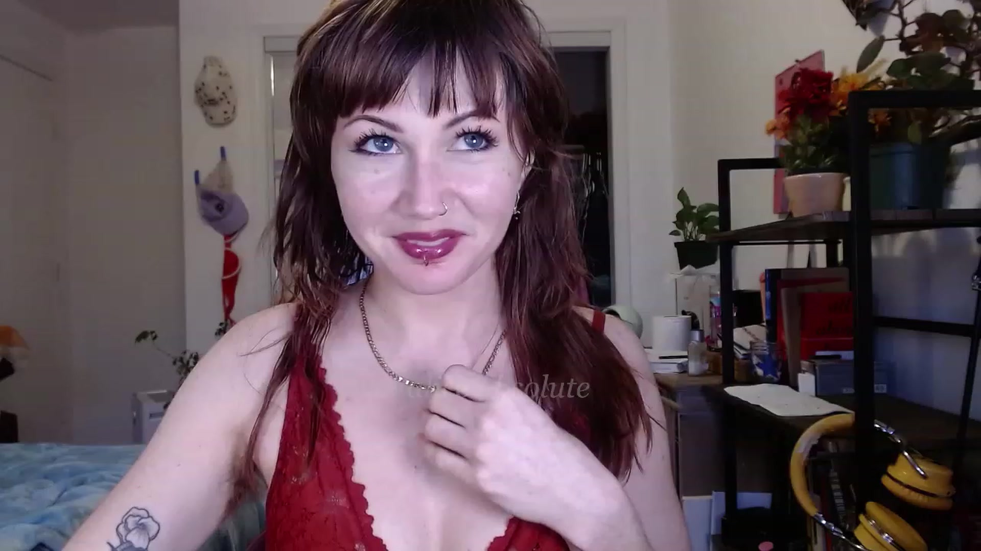 Gallery image thumbnail from aliceabs0lute's myfreecams stream on, 12/30/2022, 24:04 image 2 of 20
