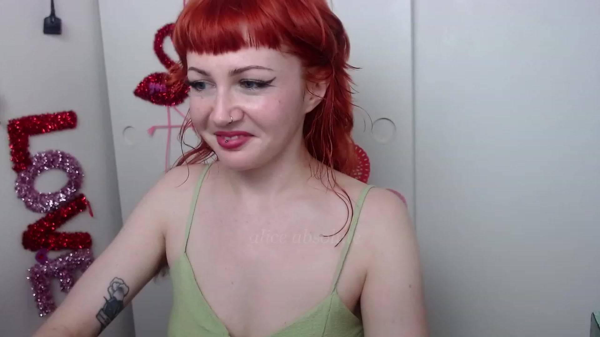 Gallery image thumbnail from aliceabs0lute's myfreecams stream on, 01/31/2023, 23:40 image 15 of 20