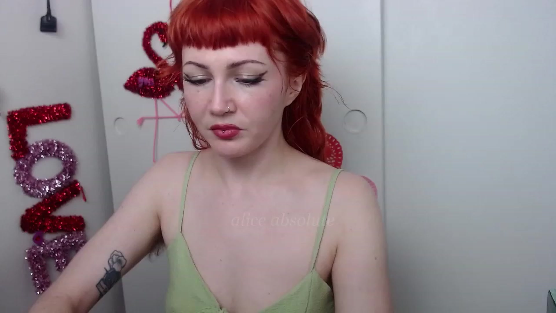 Gallery image thumbnail from aliceabs0lute's myfreecams stream on, 01/31/2023, 23:40 image 4 of 20