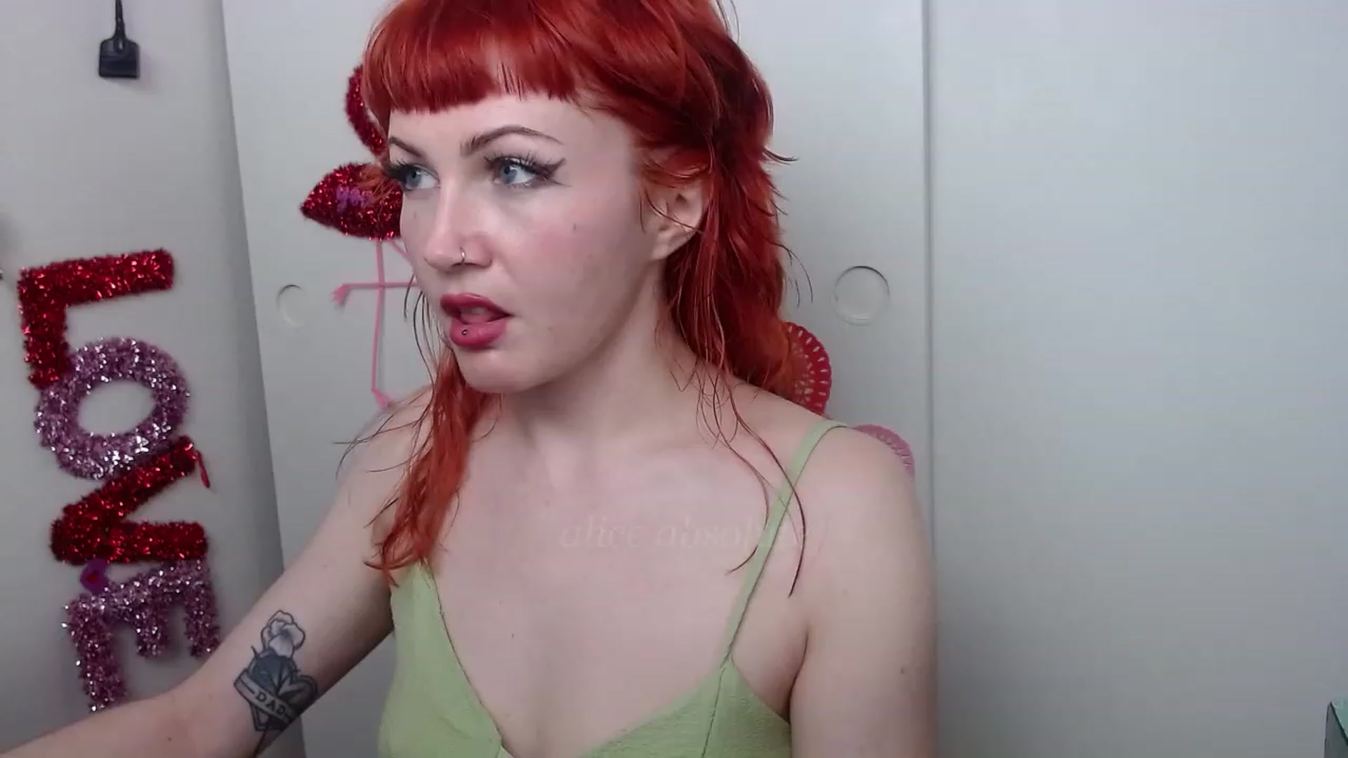 Gallery image thumbnail from aliceabs0lute's myfreecams stream on, 01/31/2023, 23:40 image 14 of 20