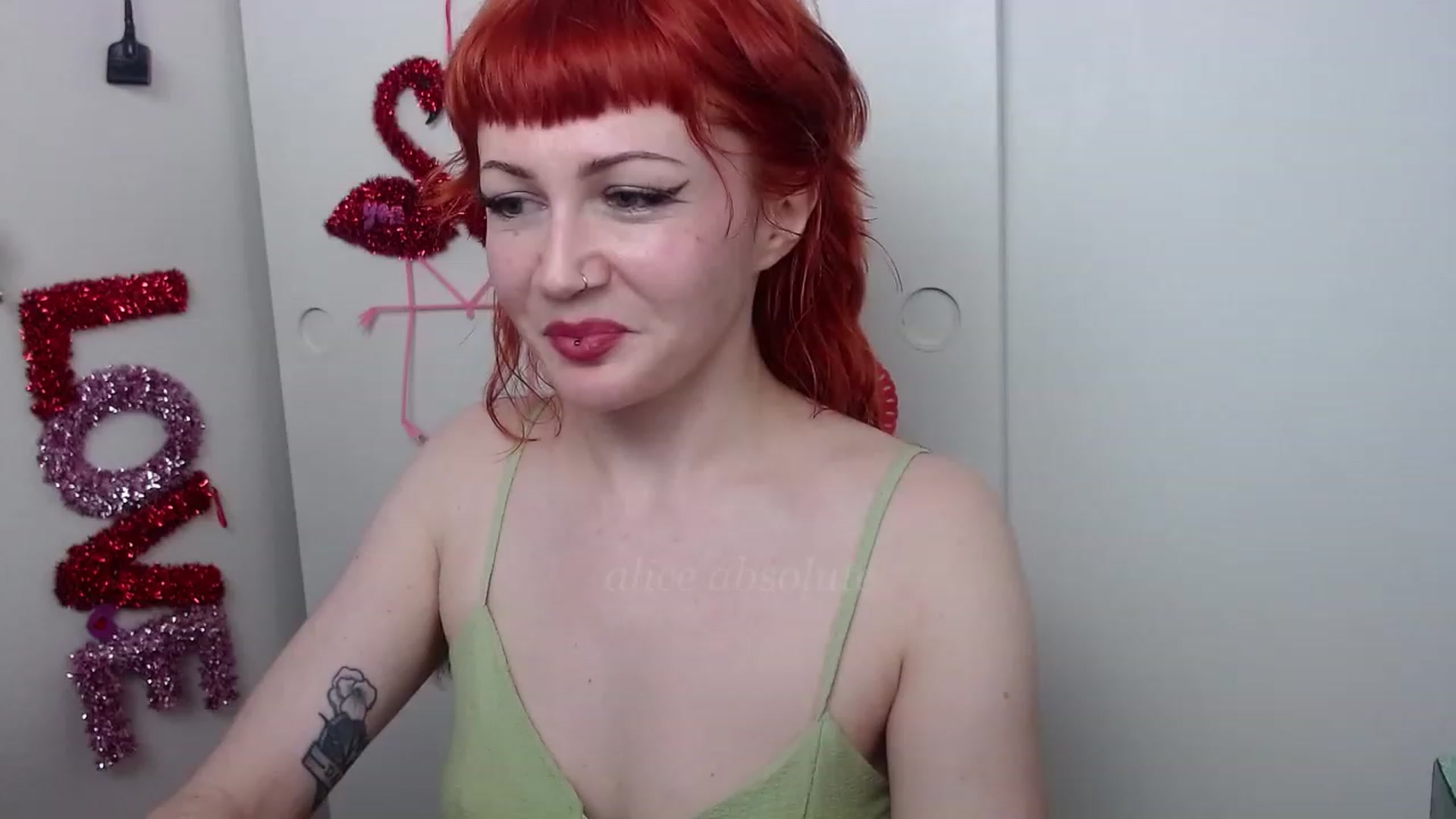 Gallery image thumbnail from aliceabs0lute's myfreecams stream on, 01/31/2023, 23:40 image 7 of 20
