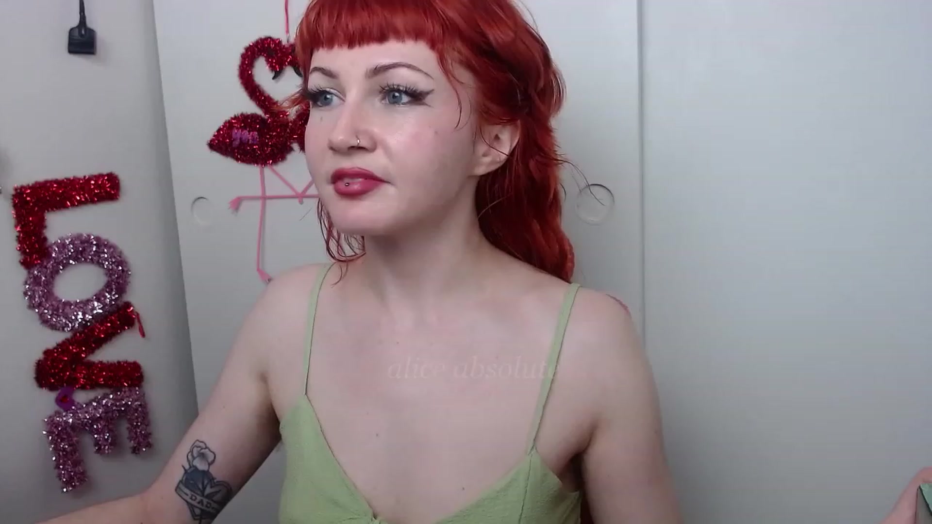 Gallery image thumbnail from aliceabs0lute's myfreecams stream on, 01/31/2023, 23:40 image 5 of 20