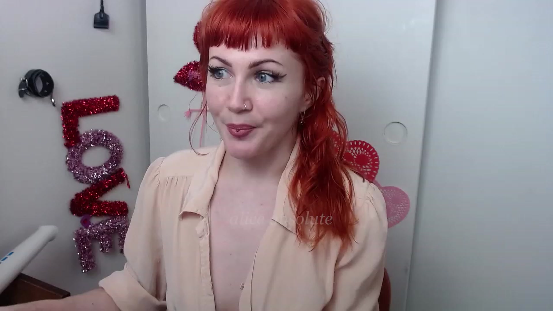 Gallery image thumbnail from aliceabs0lute's myfreecams stream on, 02/01/2023, 22:38 image 20 of 20