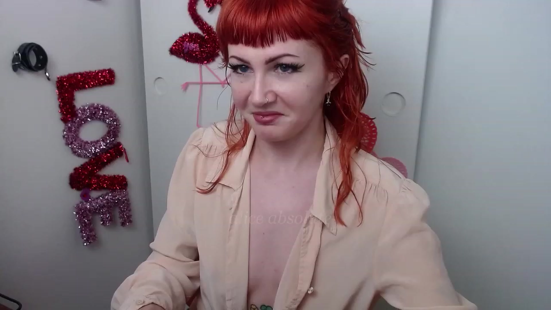 Gallery image thumbnail from aliceabs0lute's myfreecams stream on, 02/01/2023, 22:38 image 3 of 20