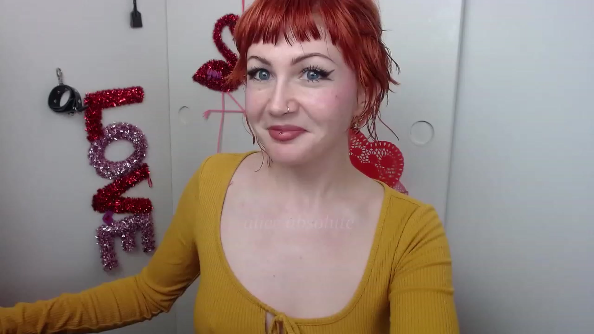 Gallery image thumbnail from aliceabs0lute's myfreecams stream on, 02/05/2023, 23:50 image 7 of 20