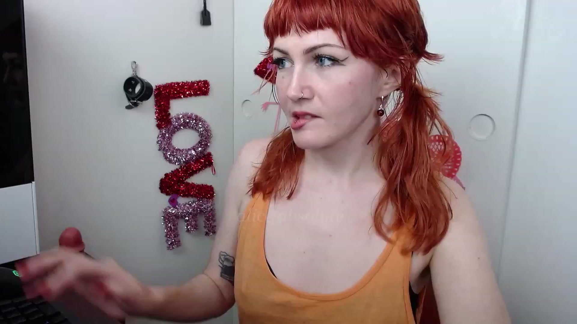 Gallery image thumbnail from aliceabs0lute's myfreecams stream on, 02/06/2023, 22:31 image 2 of 20