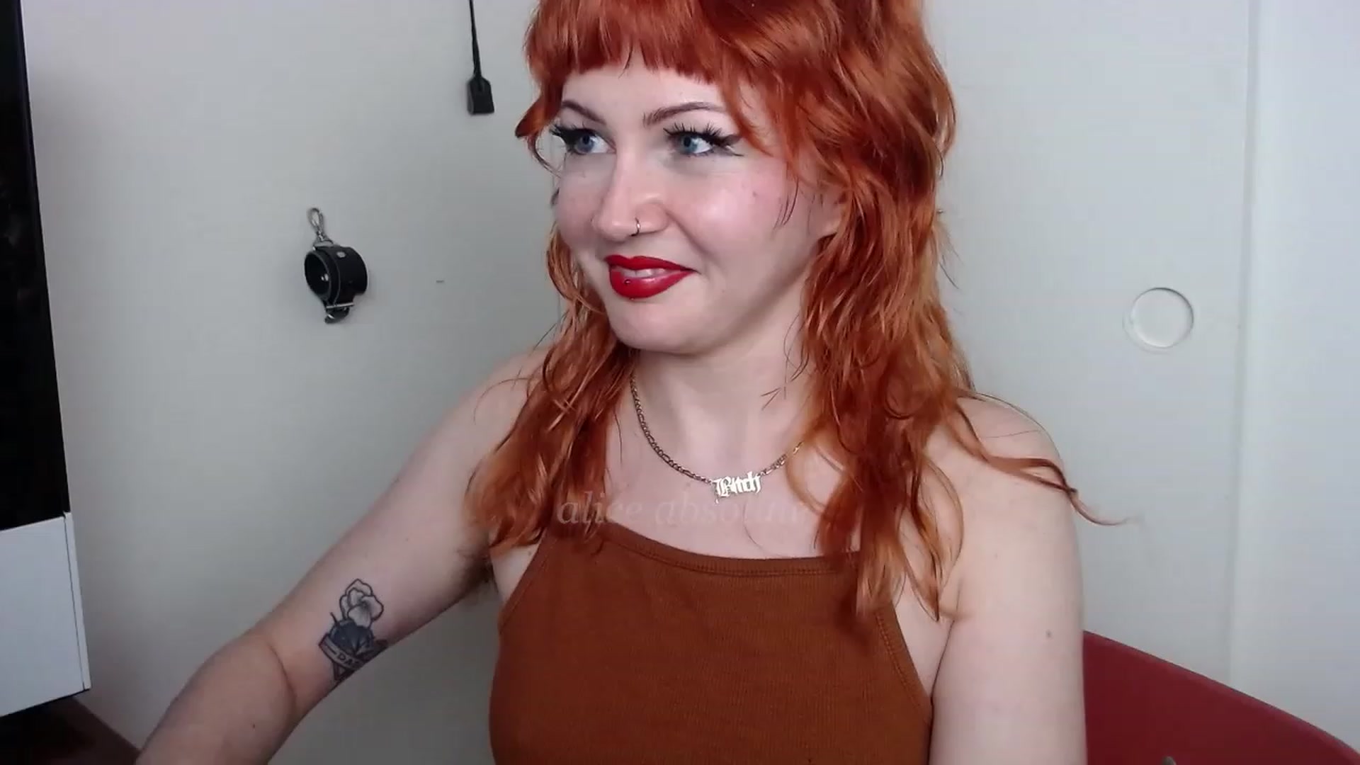 Gallery image thumbnail from aliceabs0lute's myfreecams stream on, 02/20/2023, 23:38 image 3 of 20