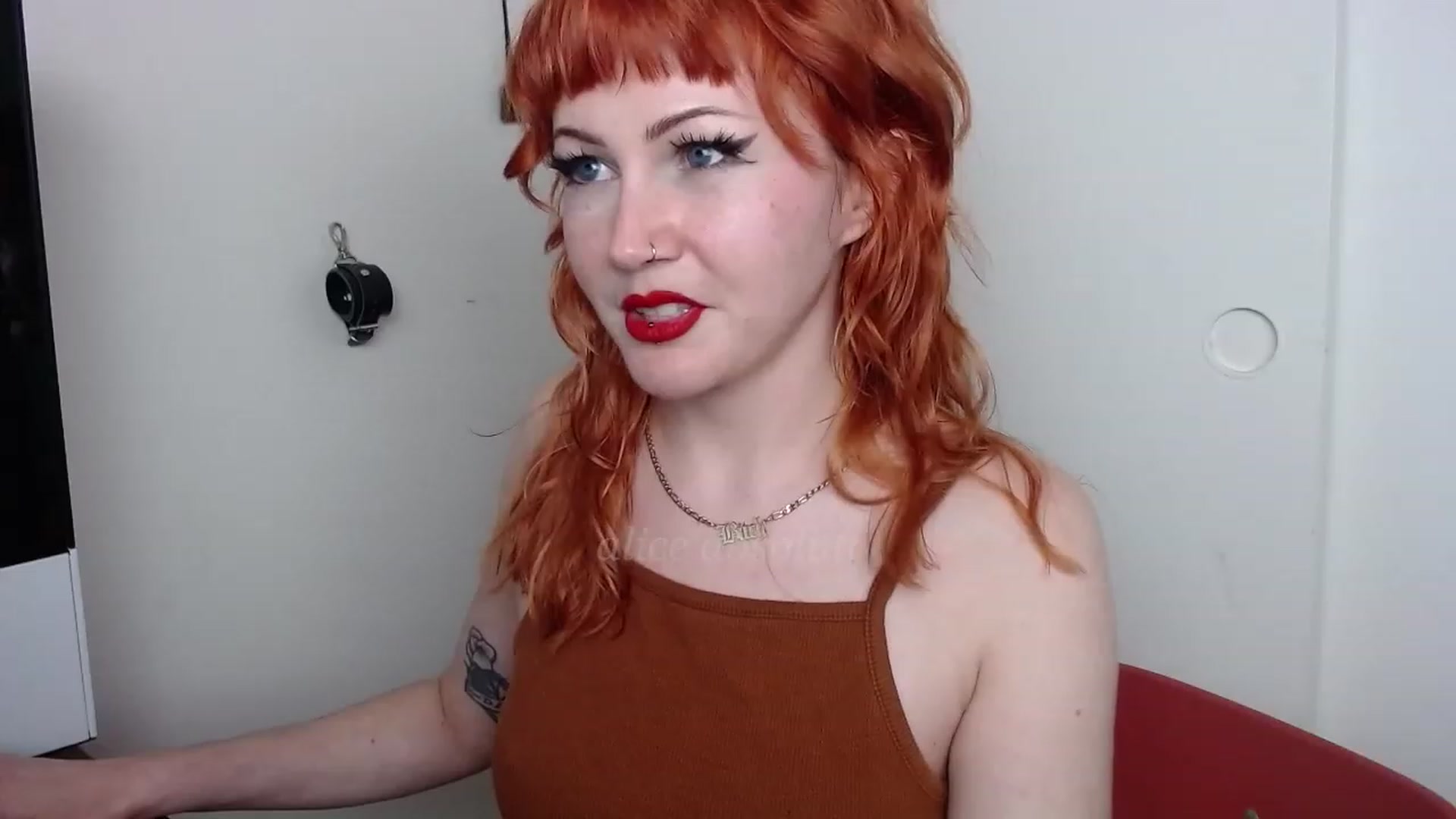 Gallery image thumbnail from aliceabs0lute's myfreecams stream on, 02/20/2023, 23:38 image 2 of 20
