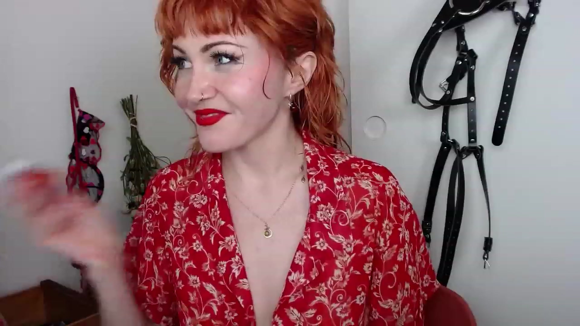 Gallery image thumbnail from aliceabs0lute's myfreecams stream on, 03/06/2023, 19:20 image 11 of 20