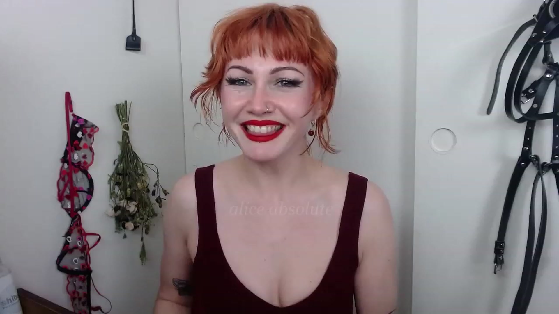 Gallery image thumbnail from aliceabs0lute's myfreecams stream on, 03/09/2023, 04:42 image 3 of 20