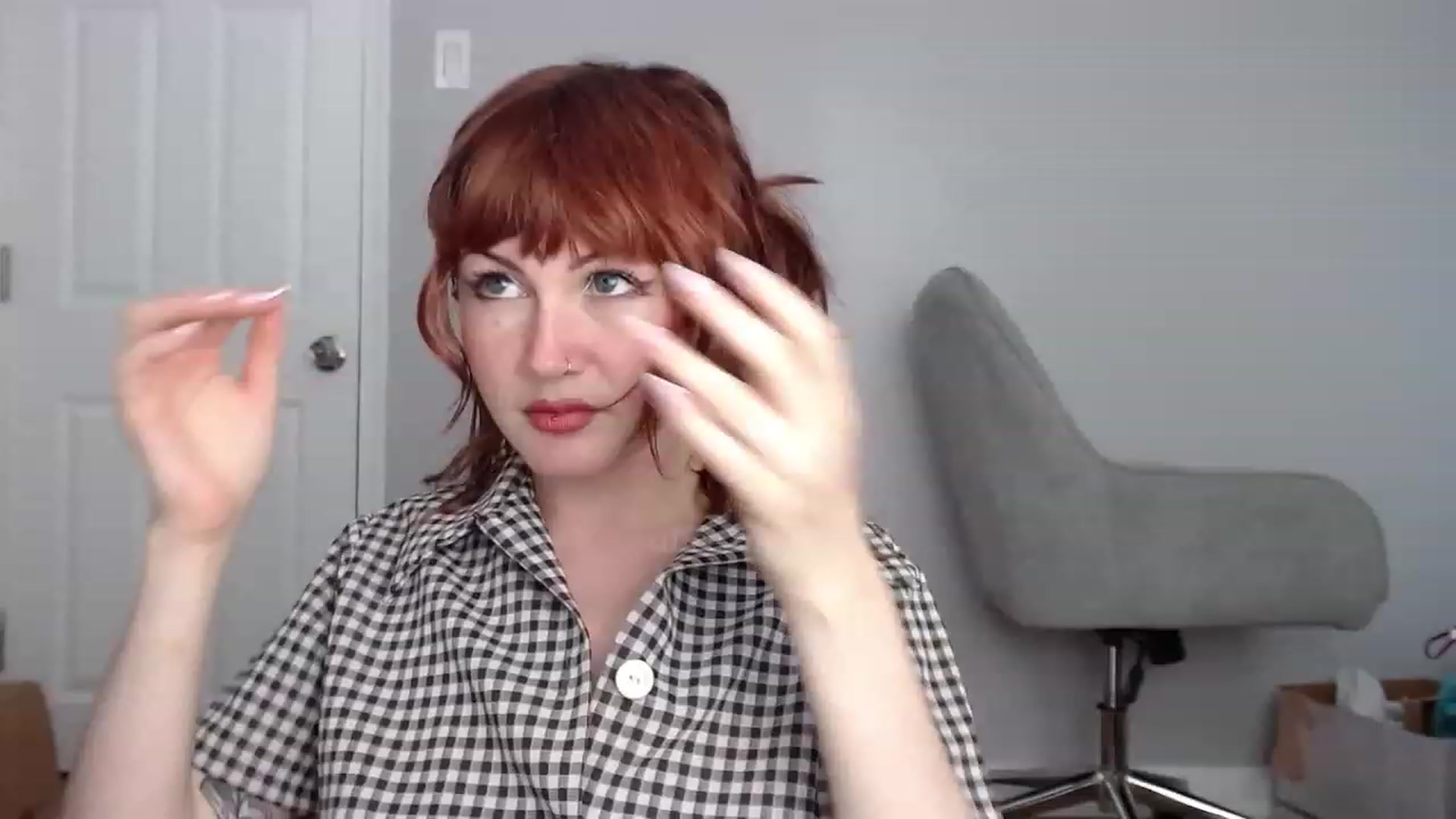 Gallery image thumbnail from aliceabs0lute's myfreecams stream on, 06/19/2023, 19:46 image 2 of 20