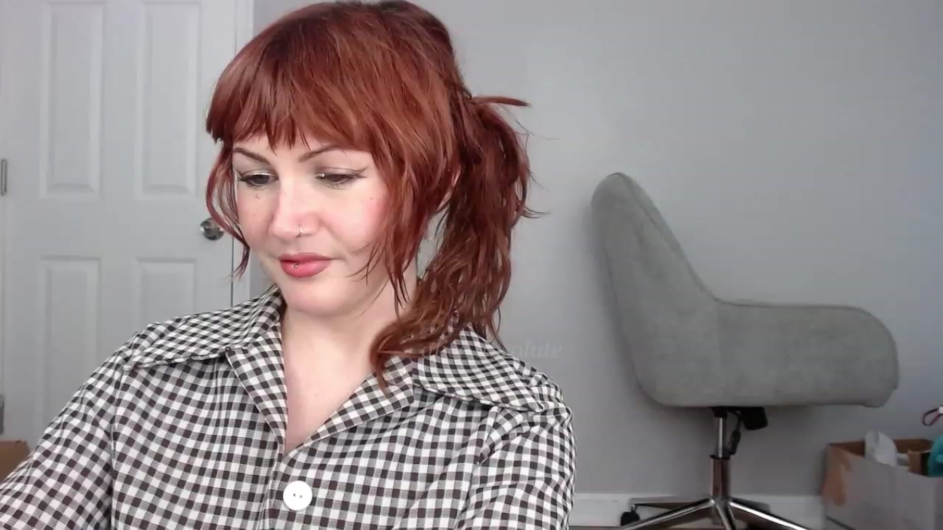 Gallery image thumbnail from aliceabs0lute's myfreecams stream on, 06/19/2023, 19:46 image 7 of 20
