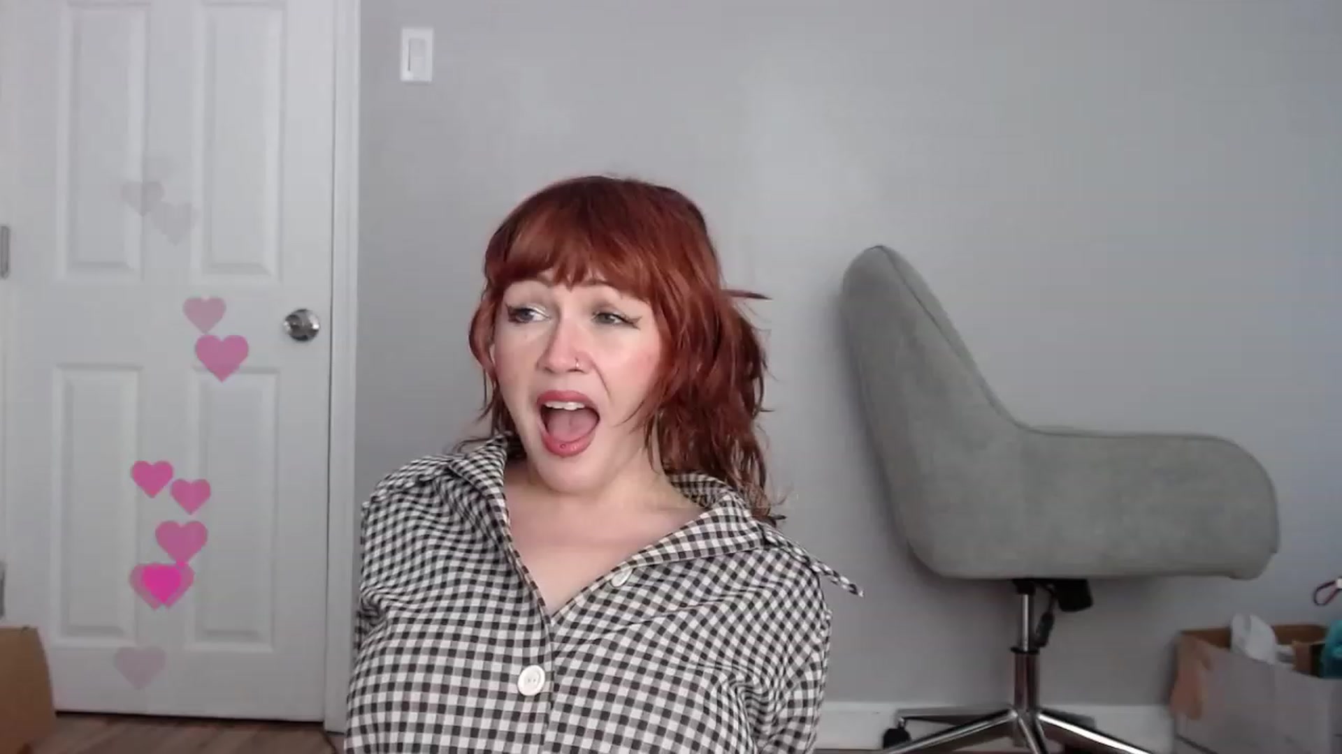 Gallery image thumbnail from aliceabs0lute's myfreecams stream on, 06/19/2023, 19:46 image 4 of 20
