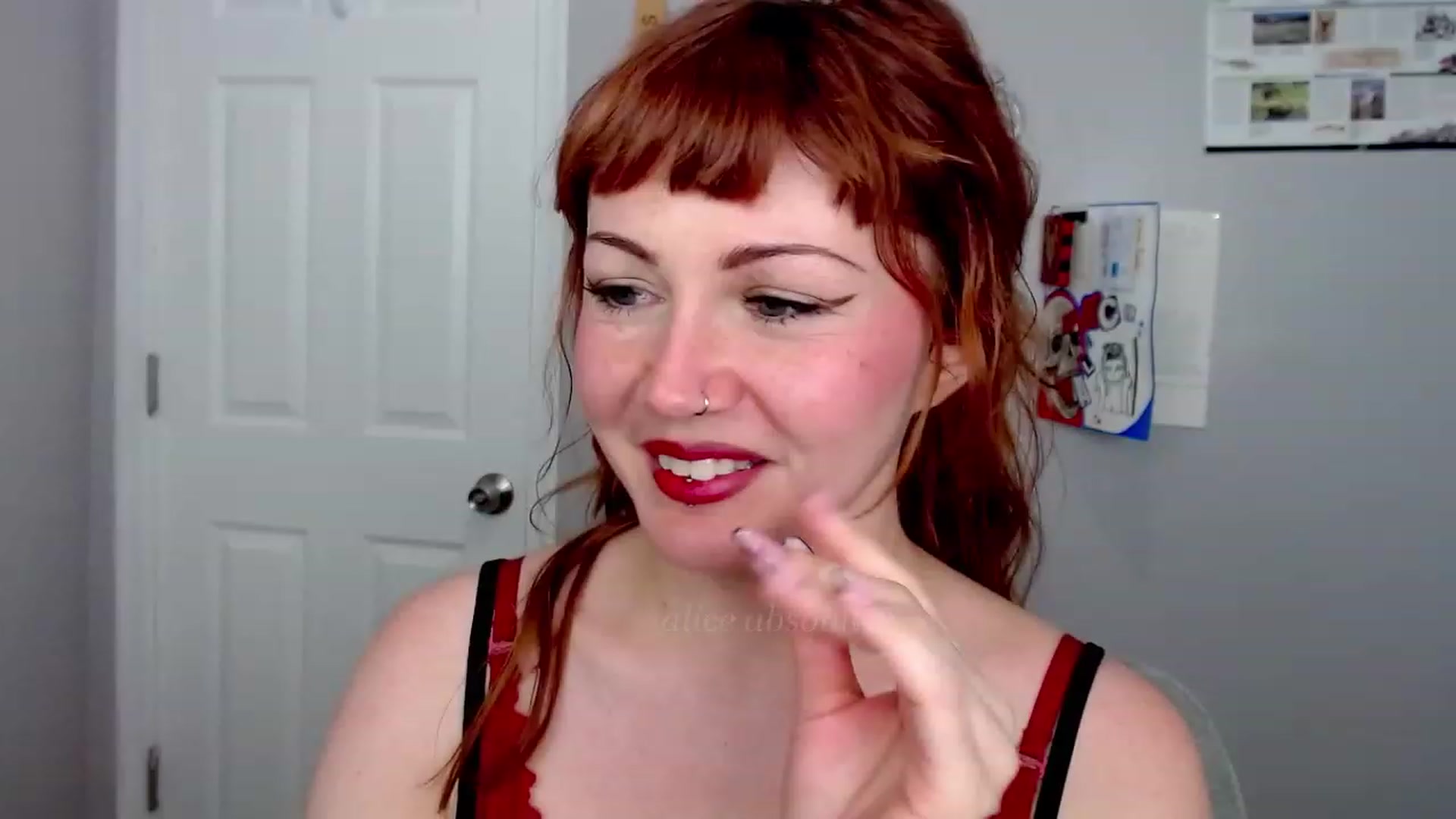 Gallery image thumbnail from aliceabs0lute's myfreecams stream on, 07/19/2023, 19:21 image 2 of 20
