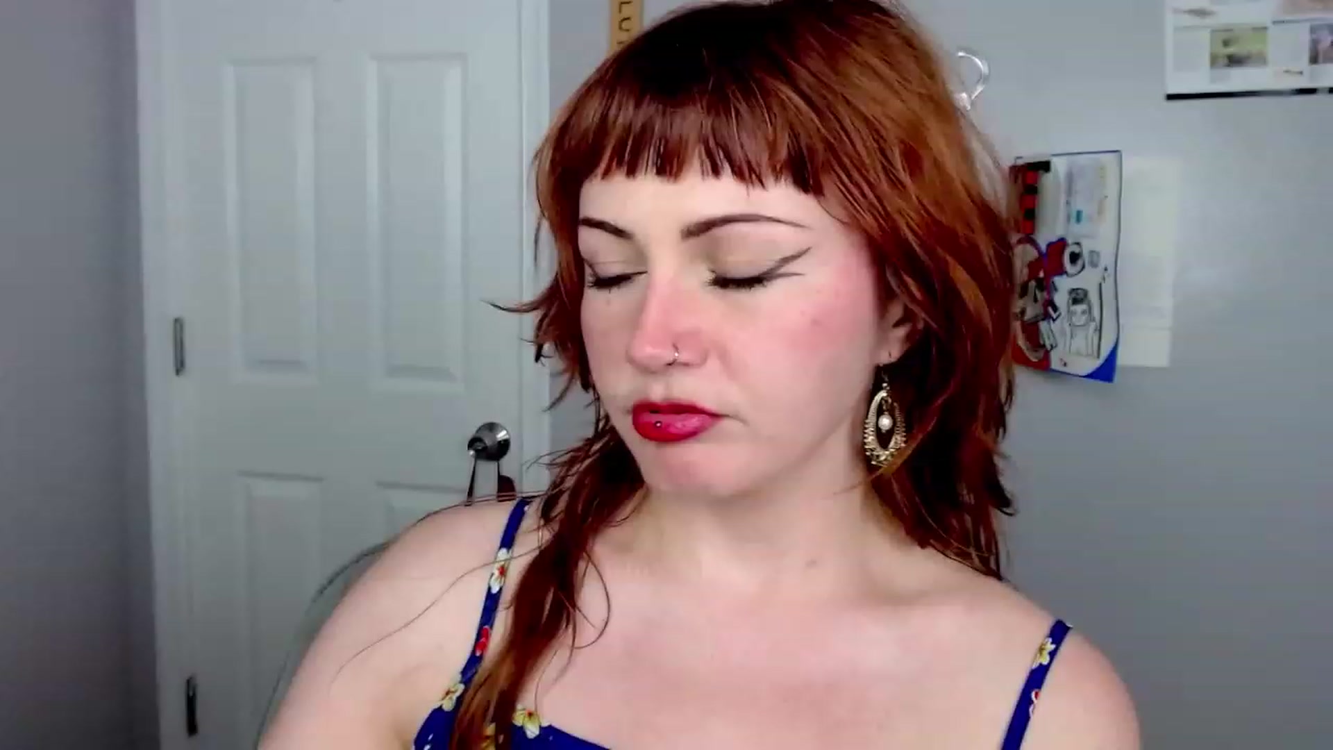 Gallery image thumbnail from aliceabs0lute's myfreecams stream on, 07/20/2023, 18:49 image 5 of 20