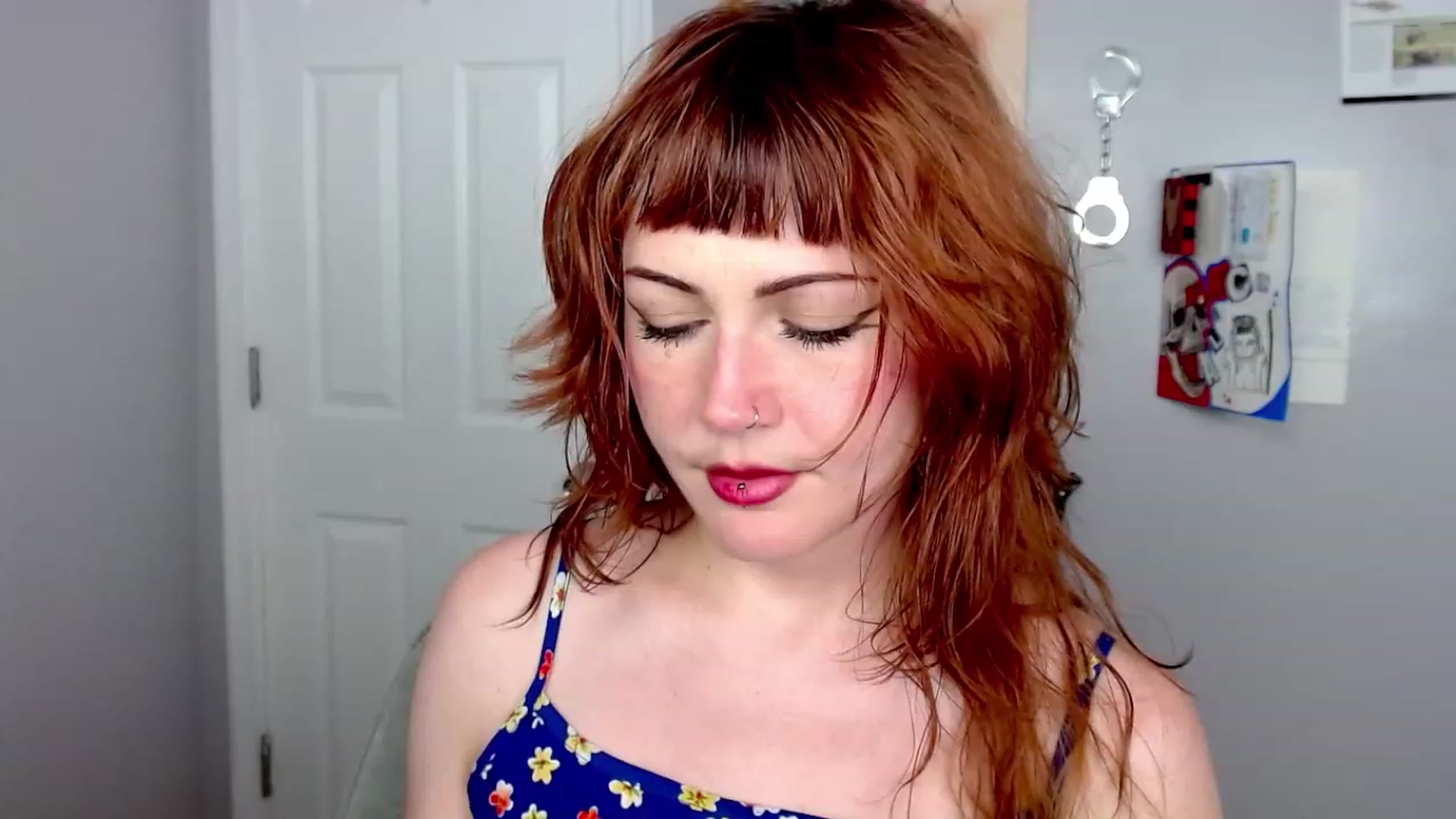 Gallery image thumbnail from aliceabs0lute's myfreecams stream on, 07/20/2023, 18:49 image 20 of 20