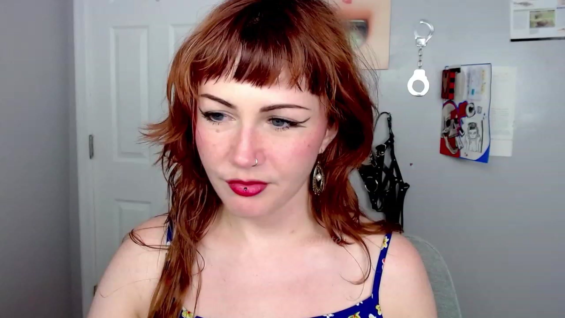 Gallery image thumbnail from aliceabs0lute's myfreecams stream on, 07/20/2023, 18:49 image 11 of 20
