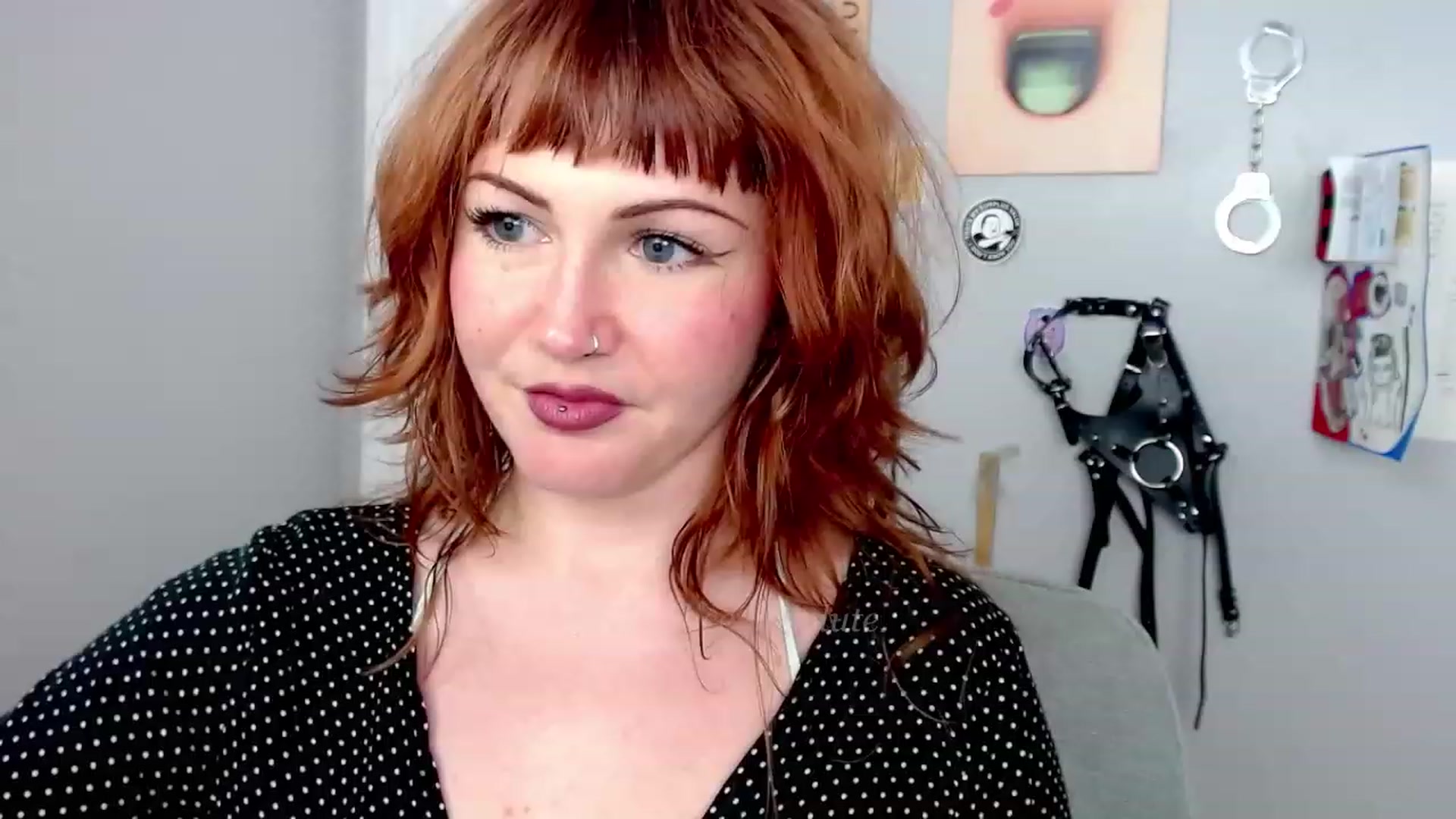 Gallery image thumbnail from aliceabs0lute's myfreecams stream on, 07/26/2023, 18:11 image 10 of 20