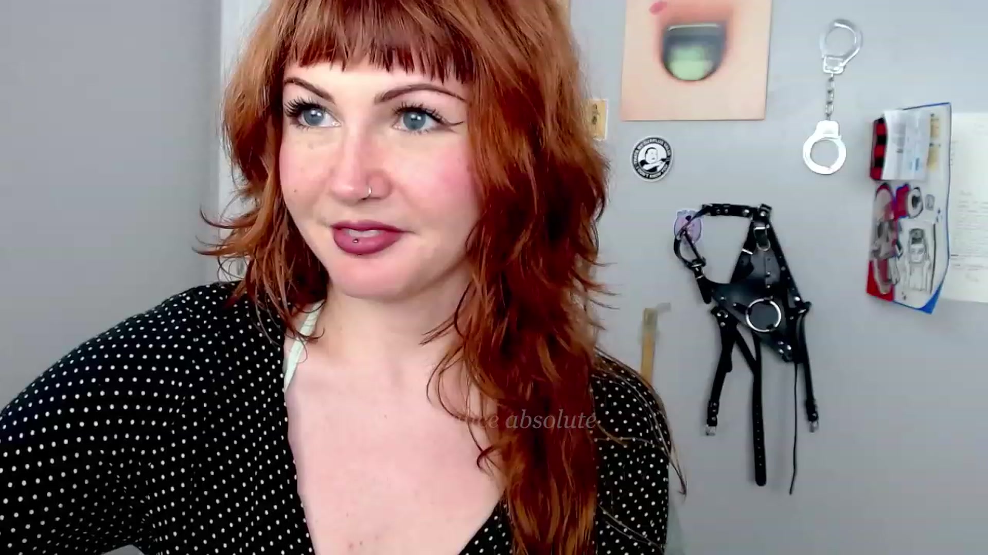 Gallery image thumbnail from aliceabs0lute's myfreecams stream on, 07/26/2023, 18:11 image 15 of 20