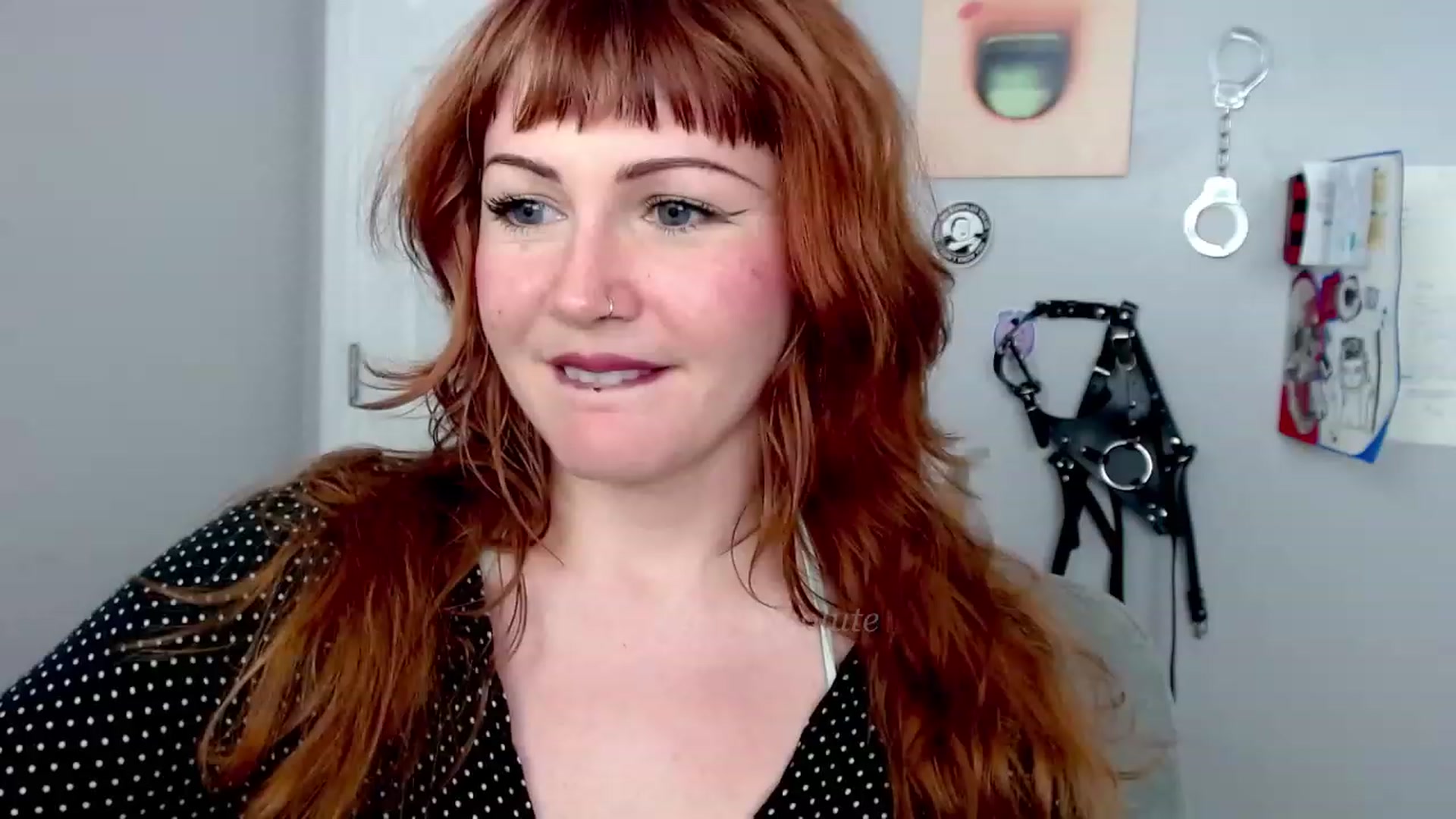 Gallery image thumbnail from aliceabs0lute's myfreecams stream on, 07/26/2023, 18:11 image 12 of 20