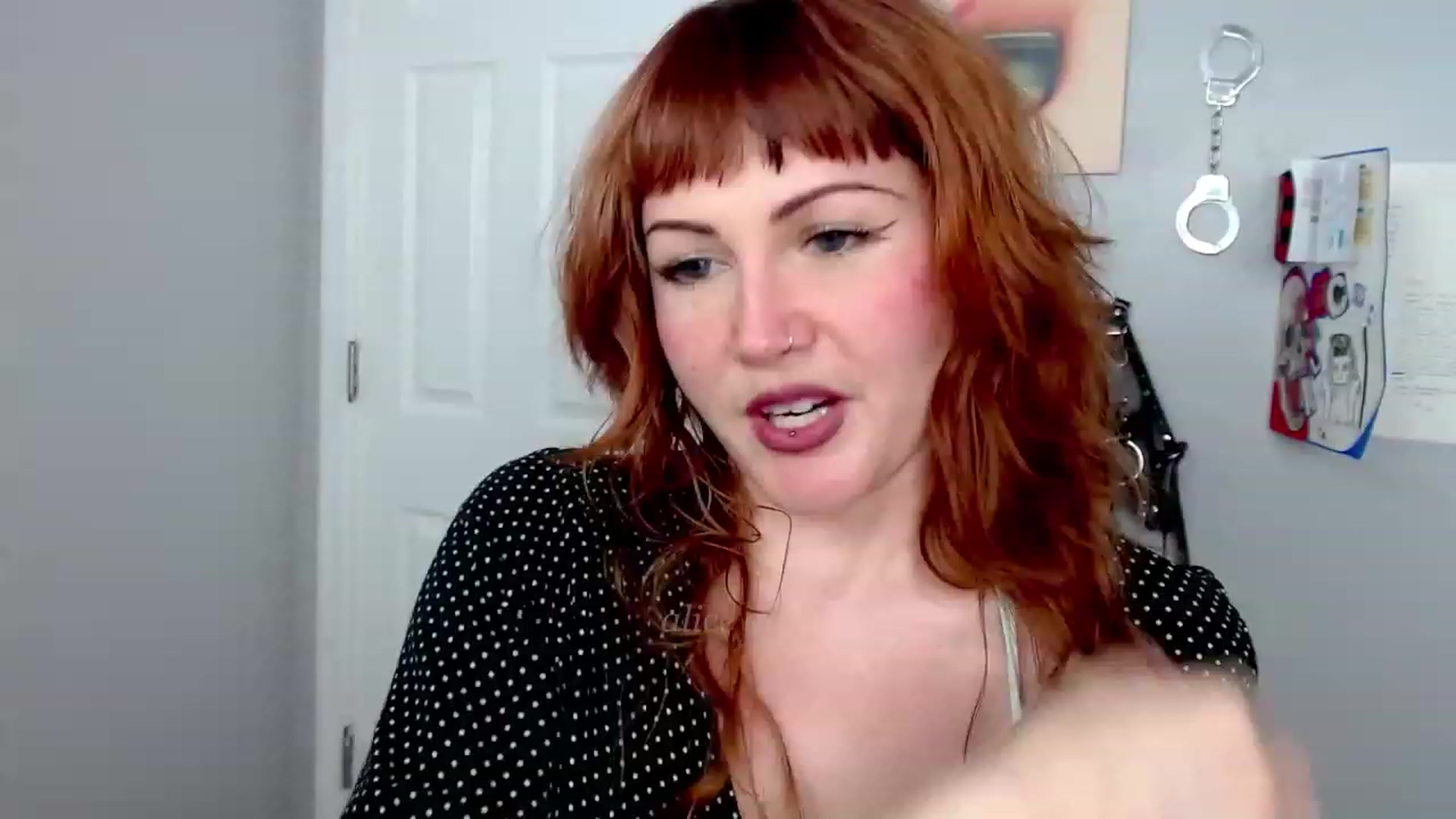 Gallery image thumbnail from aliceabs0lute's myfreecams stream on, 07/26/2023, 18:11 image 1 of 20