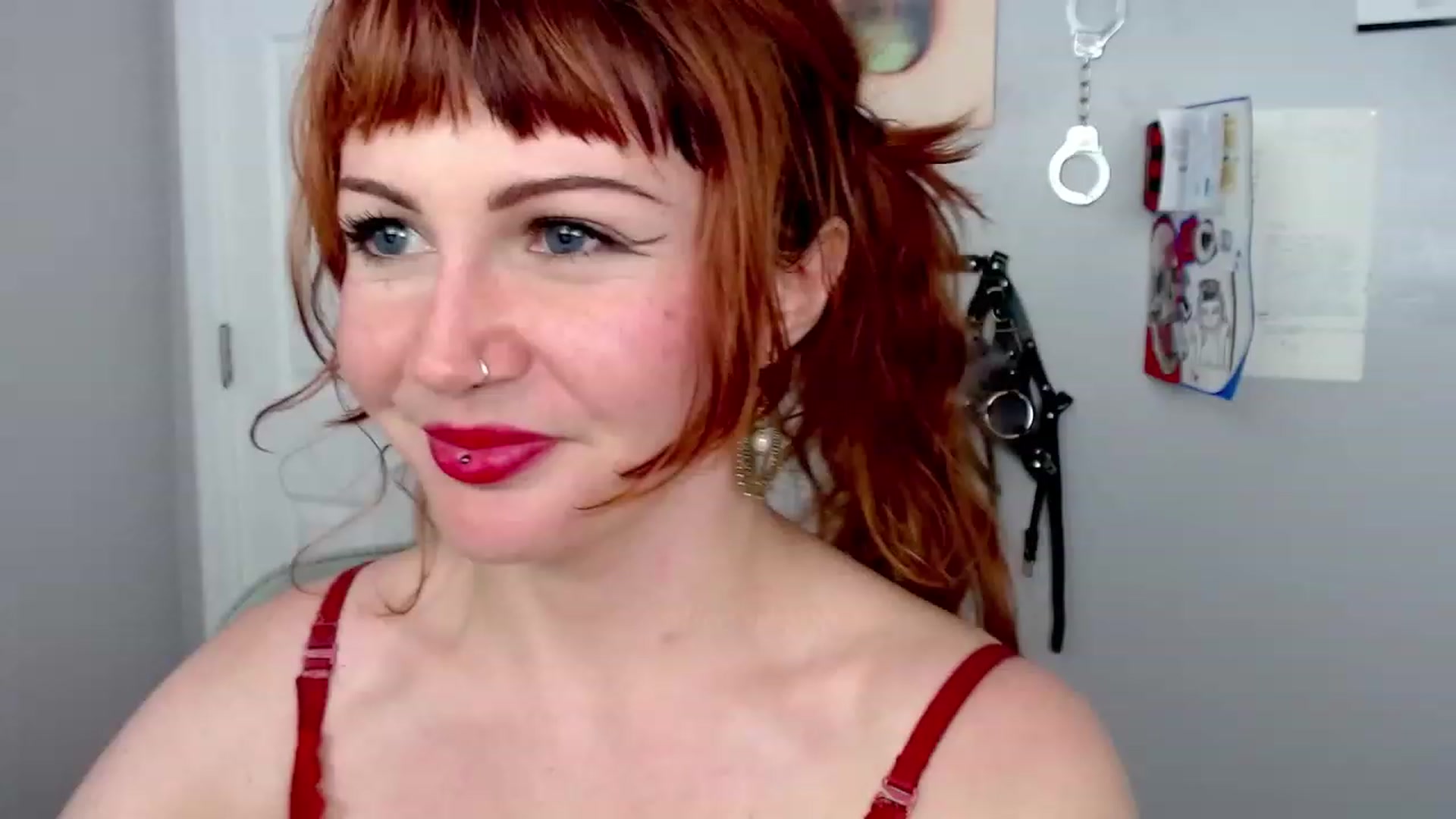 Gallery image thumbnail from aliceabs0lute's myfreecams stream on, 07/27/2023, 18:16 image 1 of 20