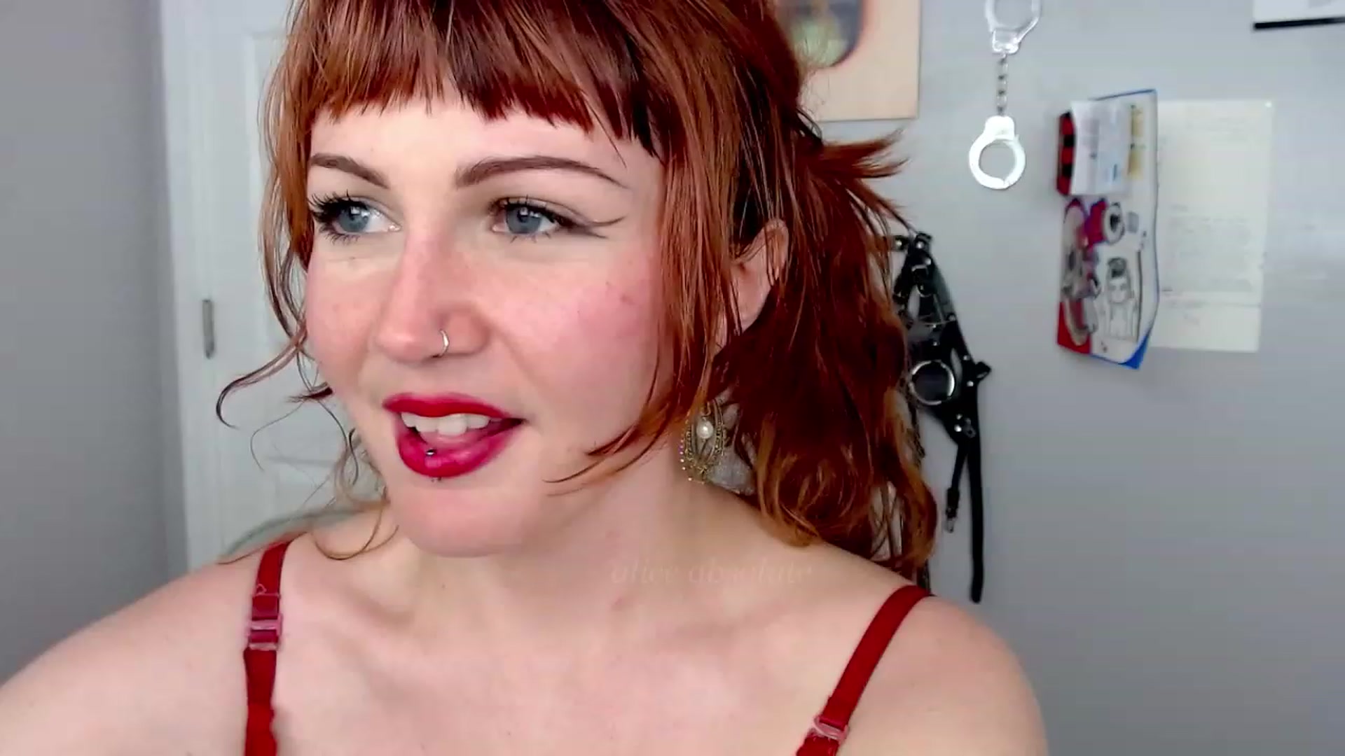 Gallery image thumbnail from aliceabs0lute's myfreecams stream on, 07/27/2023, 18:16 image 4 of 20